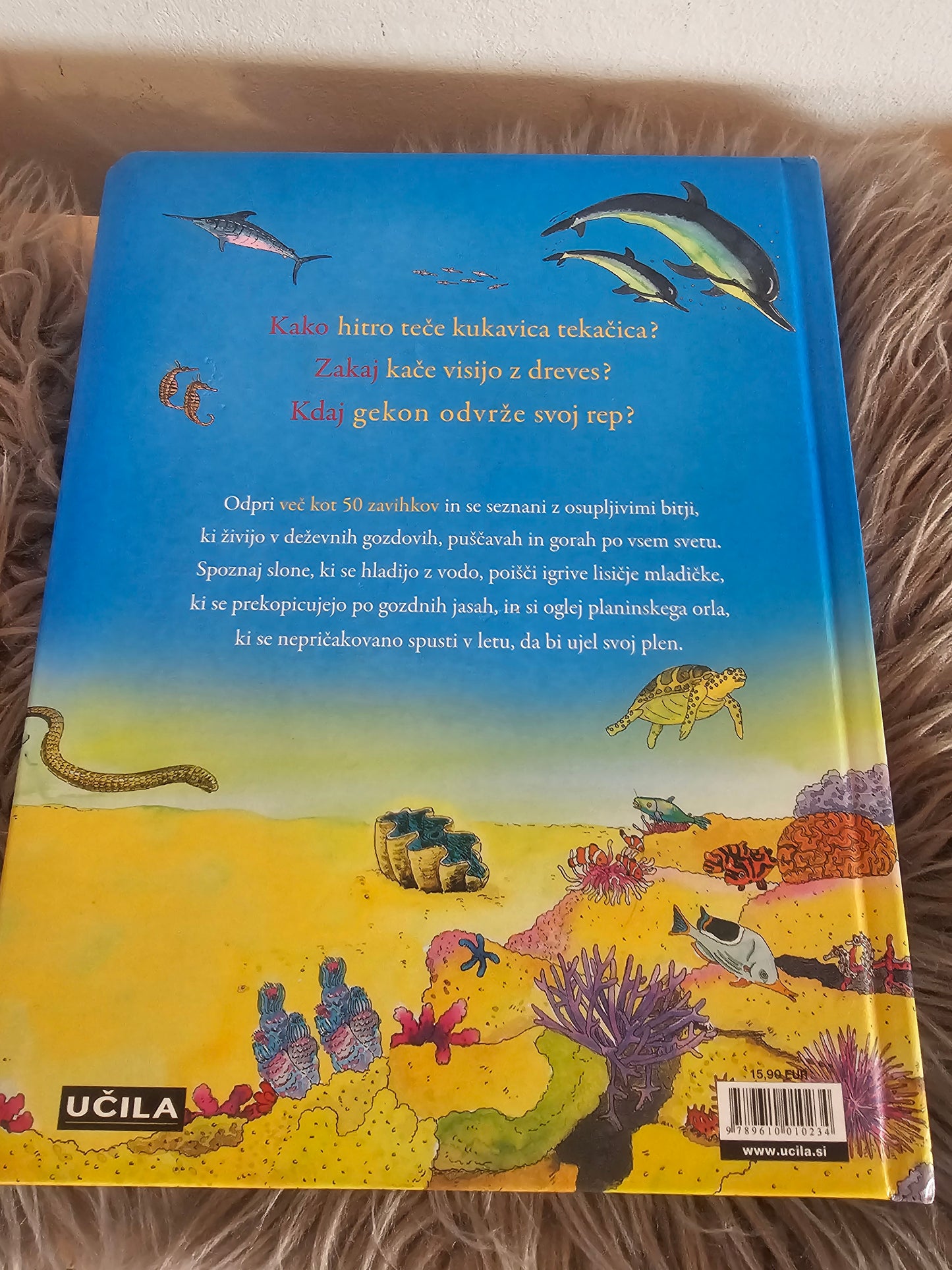 Živai sveta knjiga z zavihki Učila