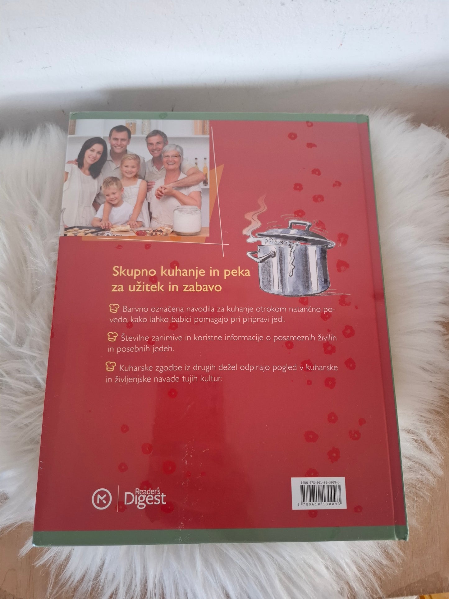 Kuhamo in pečemo z babico Readers Digest