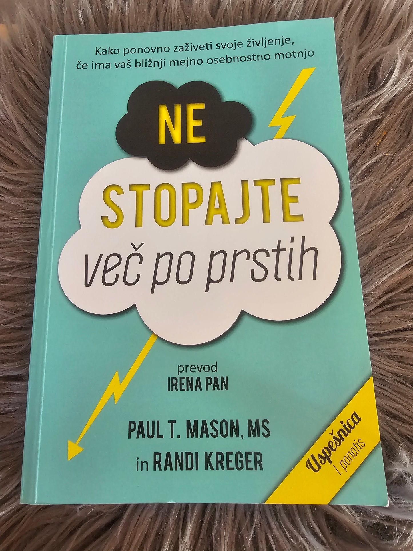 Ne stopajte več po prstih prevod Irena Pan