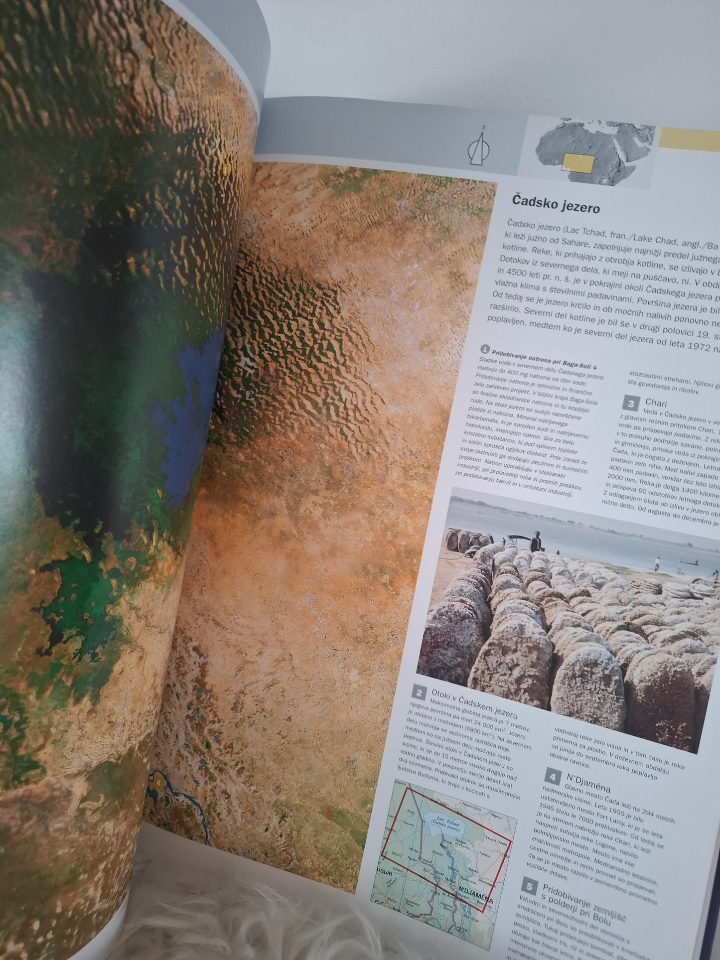 Atlantika Veliki satelitski atlas GeoEye
