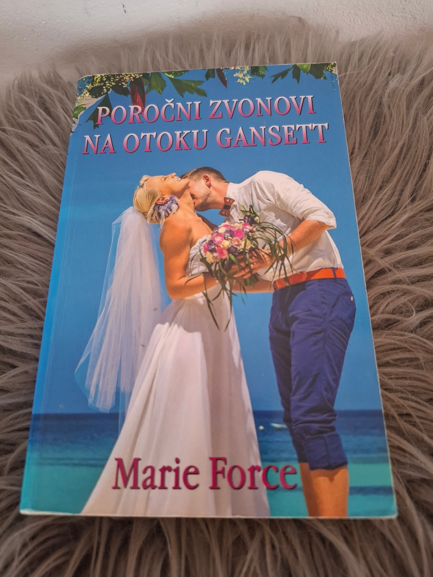 Poročni zvonovi na otoku Gansett Marie Force