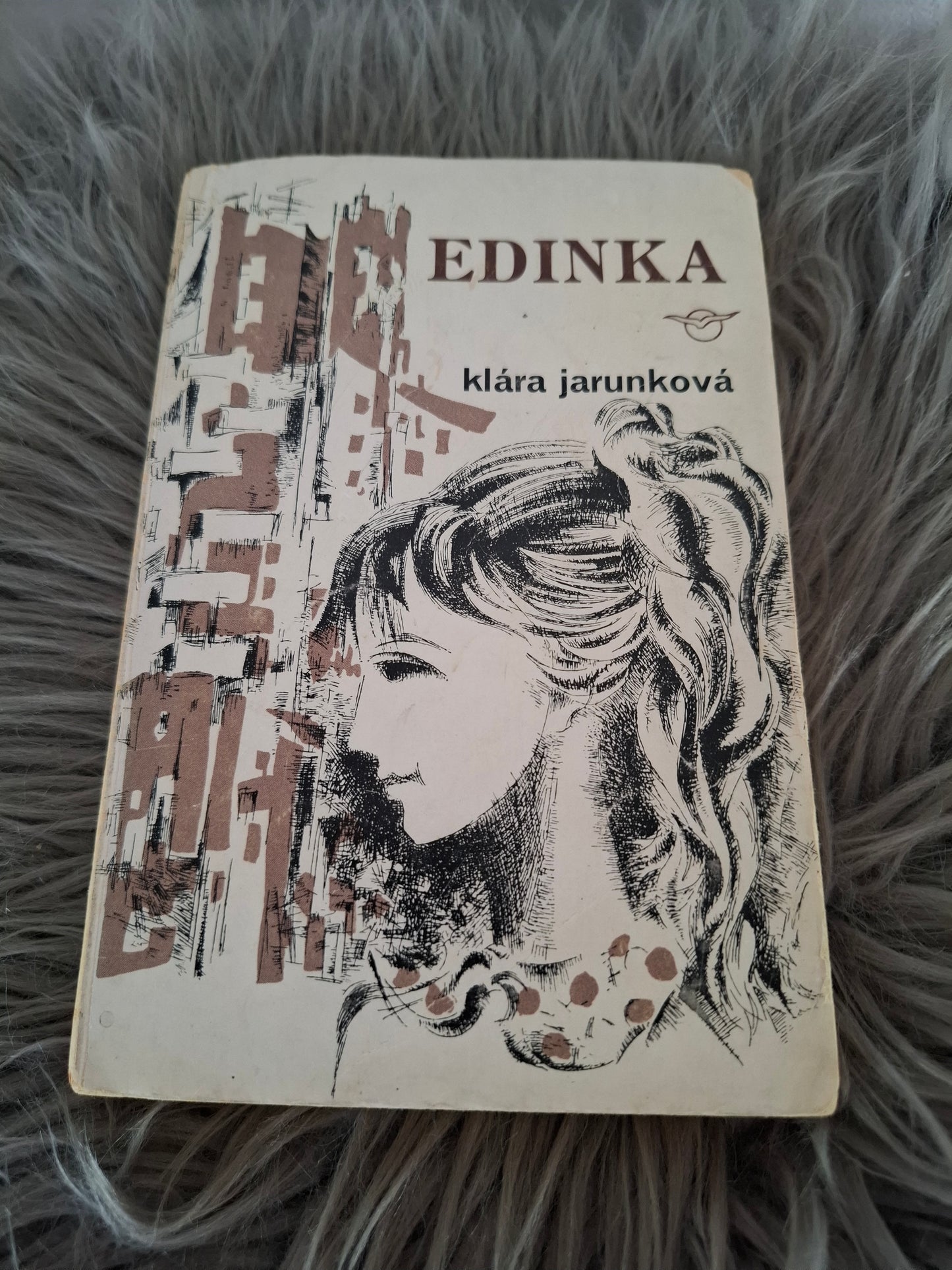 Edinka, Klara Jarunkova