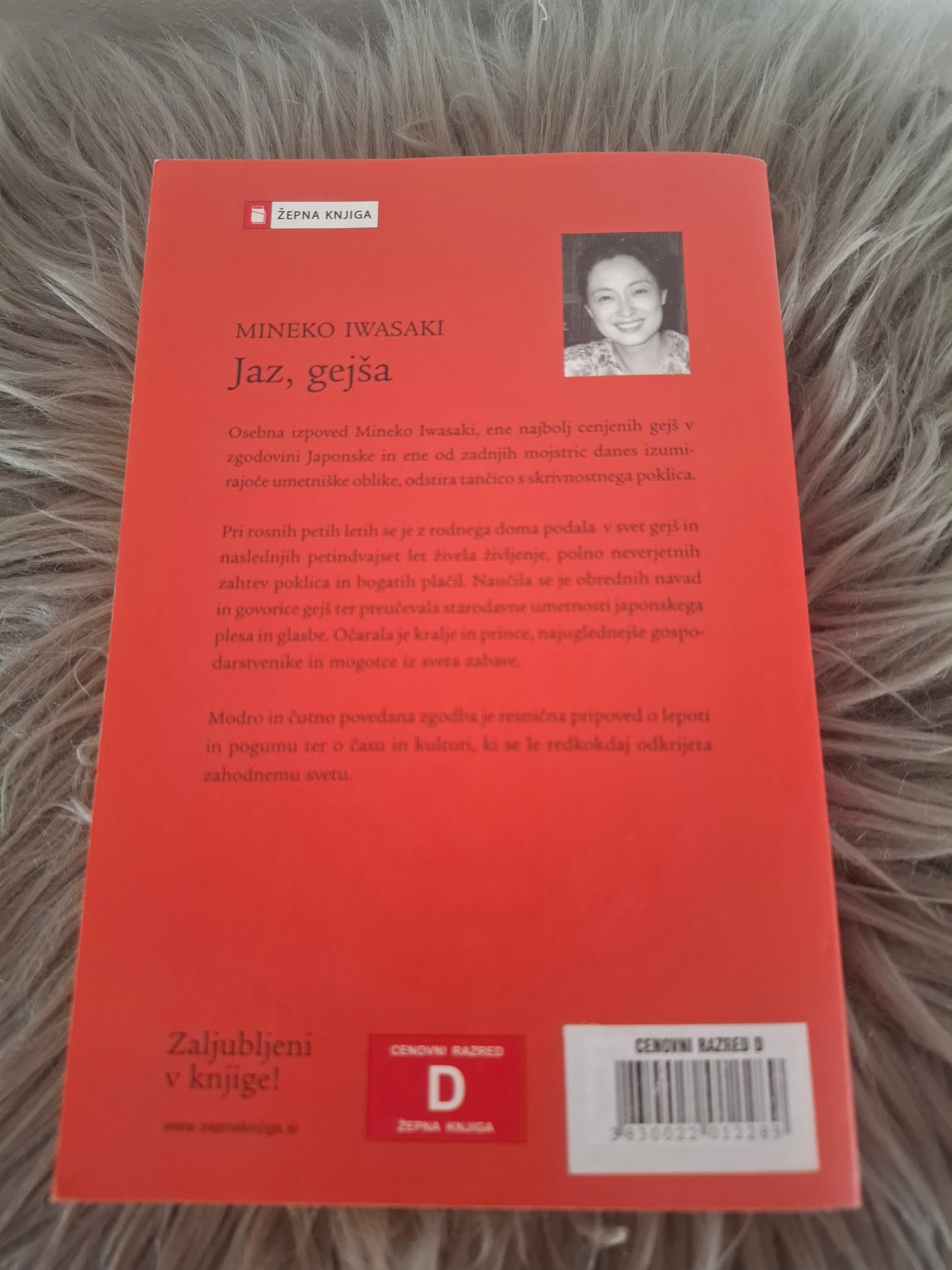 Jaz Gejša, Nineko Iwasaki in Rande Brown