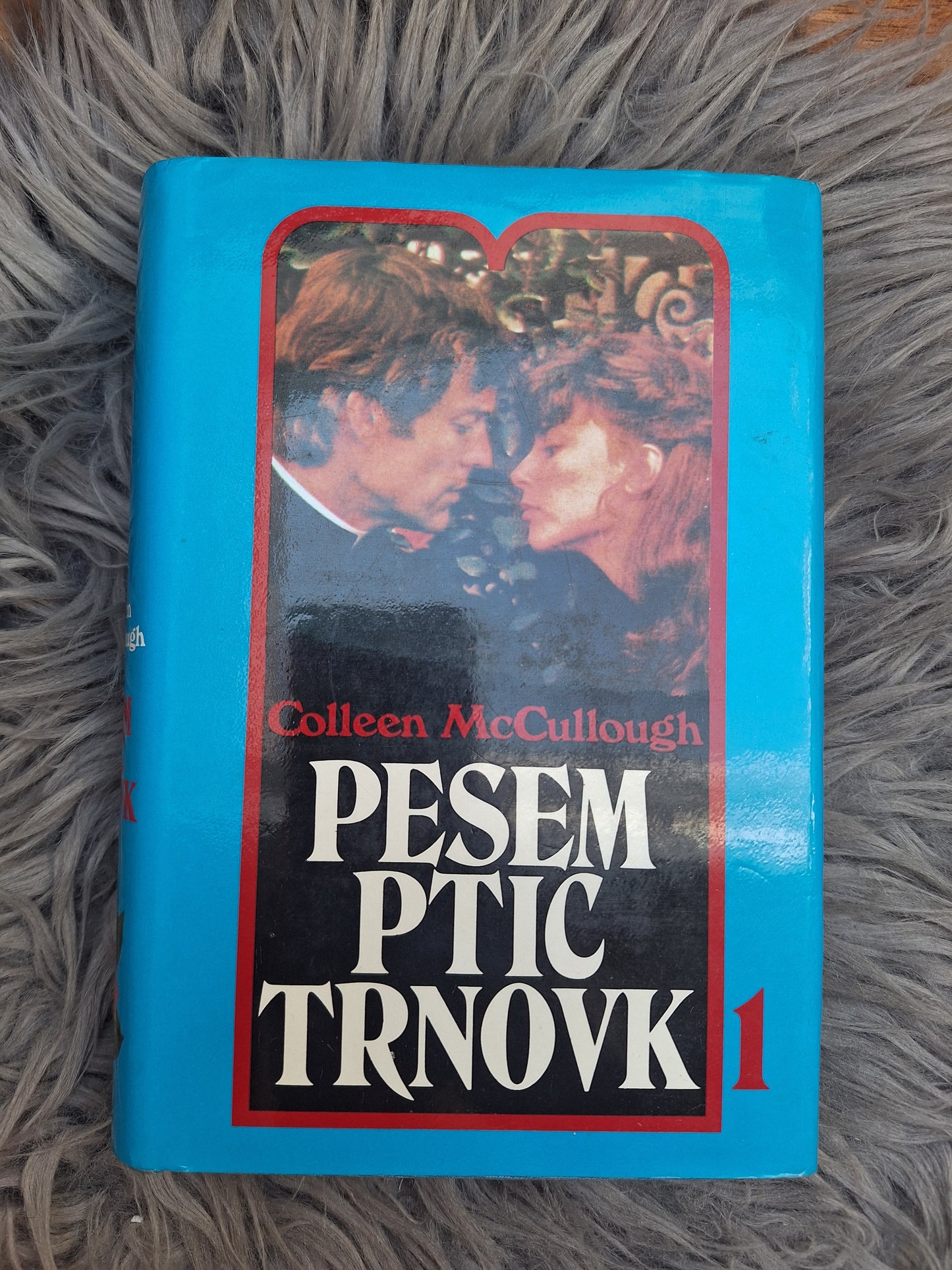 Pesem ptic trnovk Collen McCullough