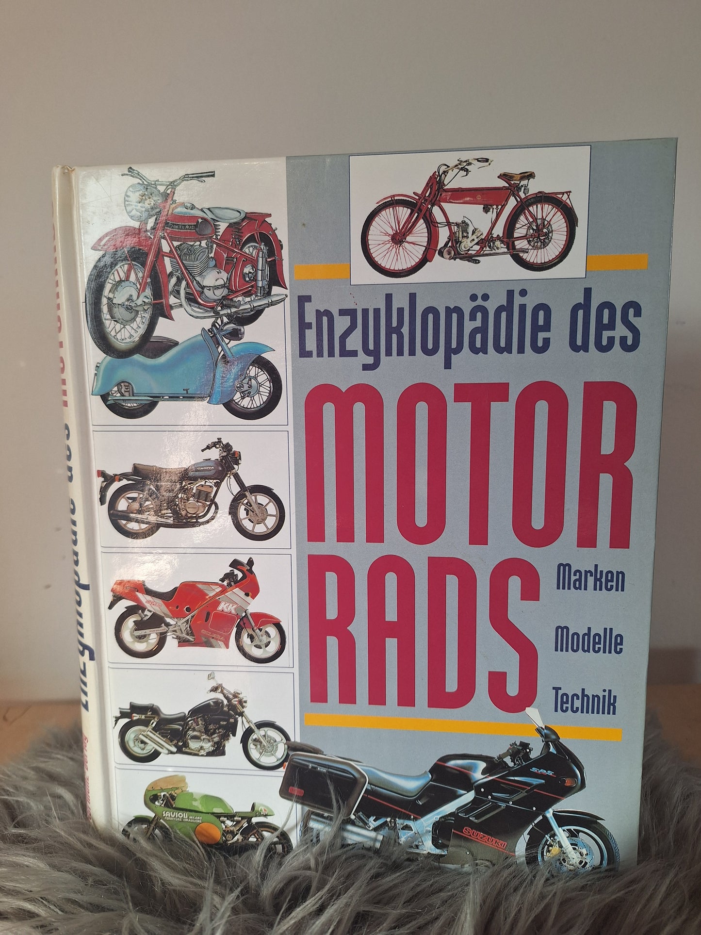 Enzyklopadie des Motor Rads več avtorjev