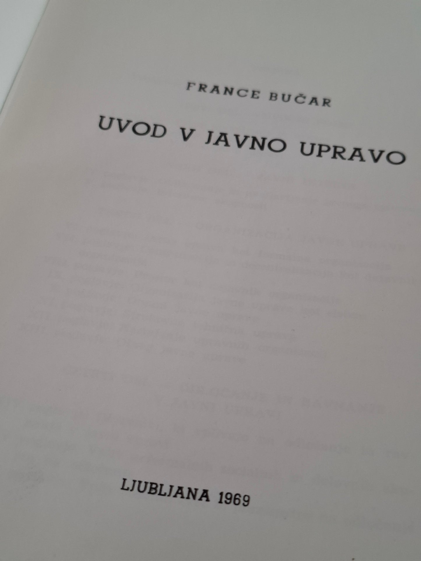 Uvod v javno upravo France Bučar