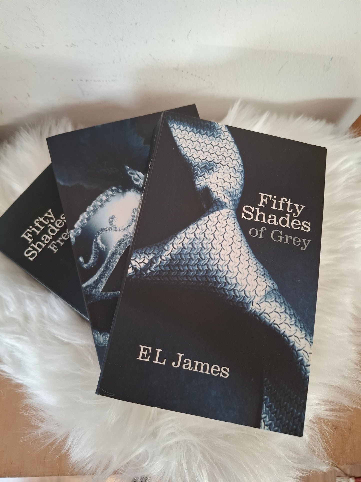 Fifty Shades of Grey, Darker, Freed El James