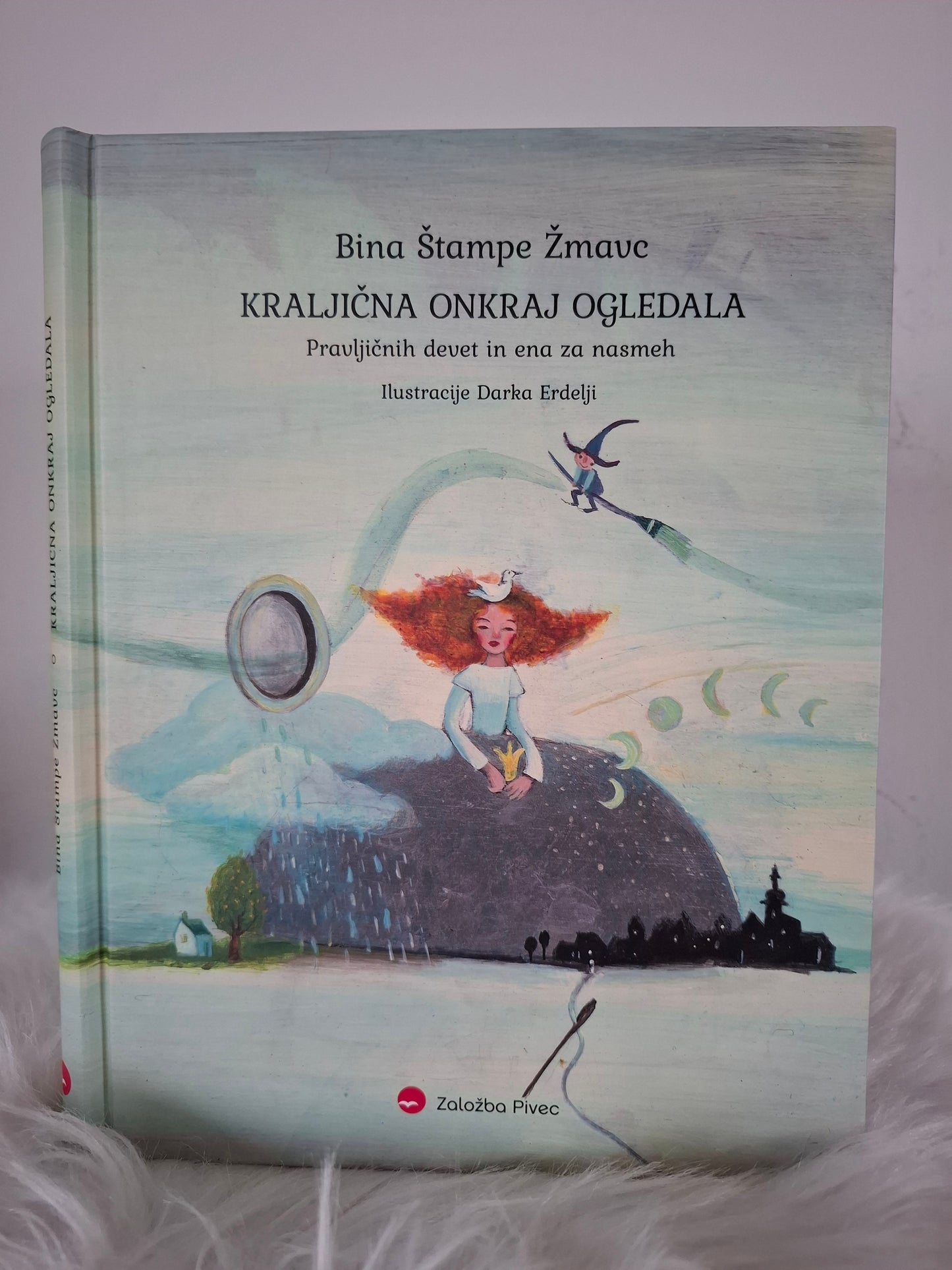 Kraljična onkraj ogledala, Bina Štampe Žmavc