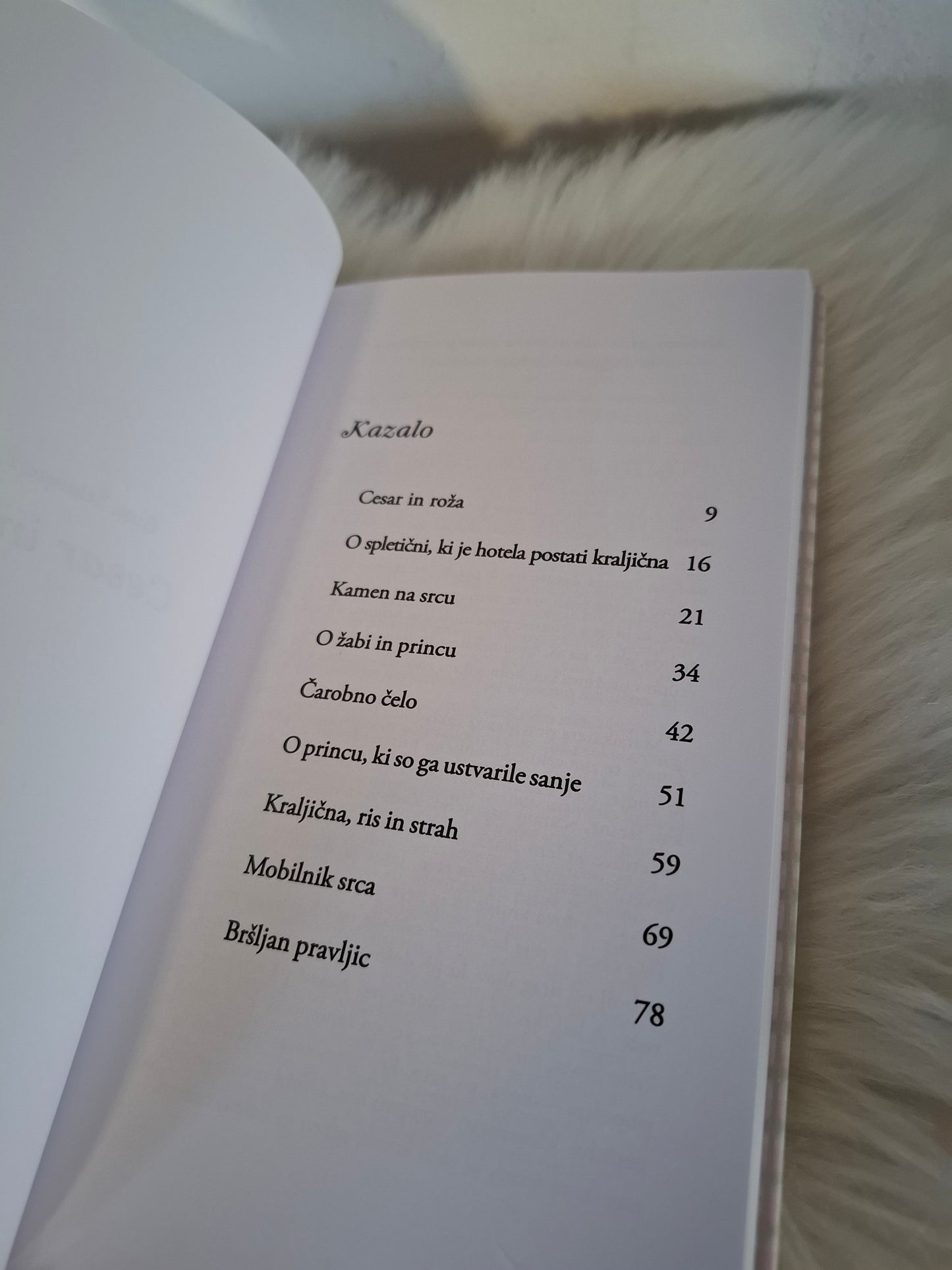 Cesar in roža Bina Štampe Žmavc