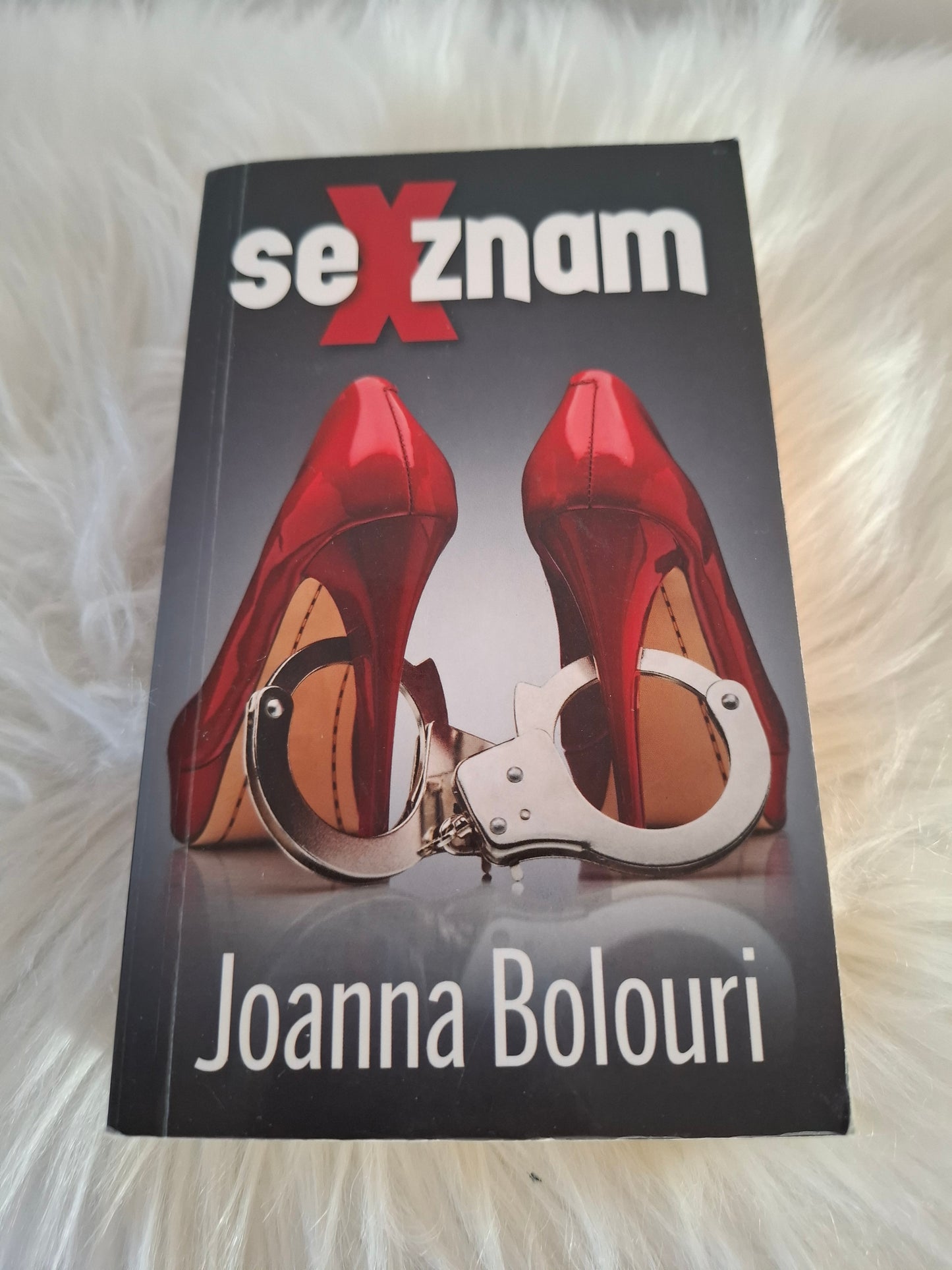 Sexznam, Joanna Bolouri