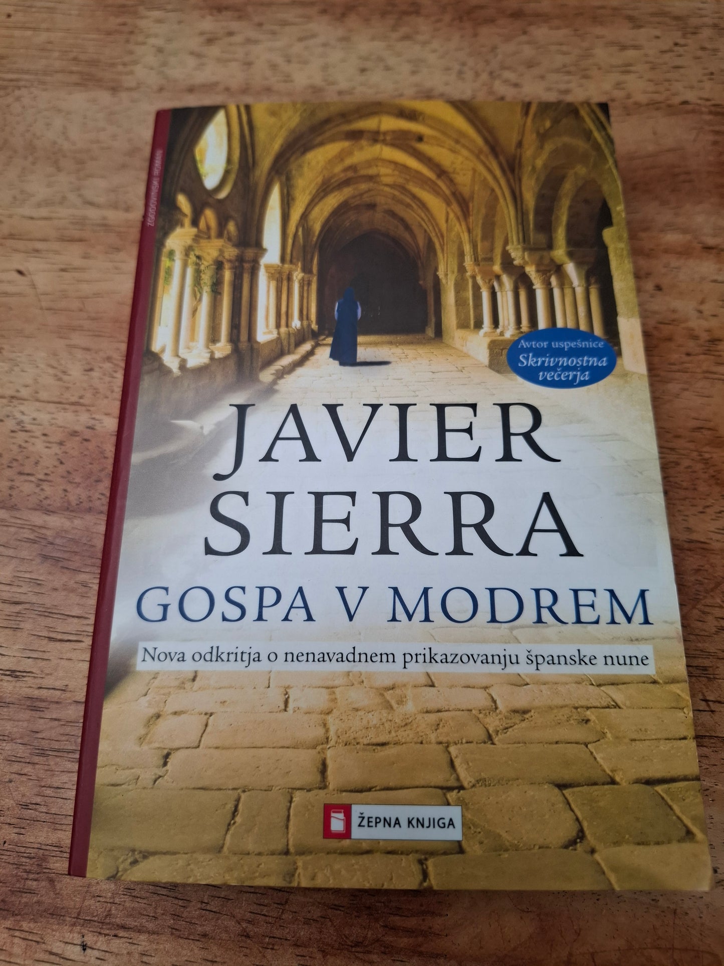 Gospa v modrem, Javier Sierra