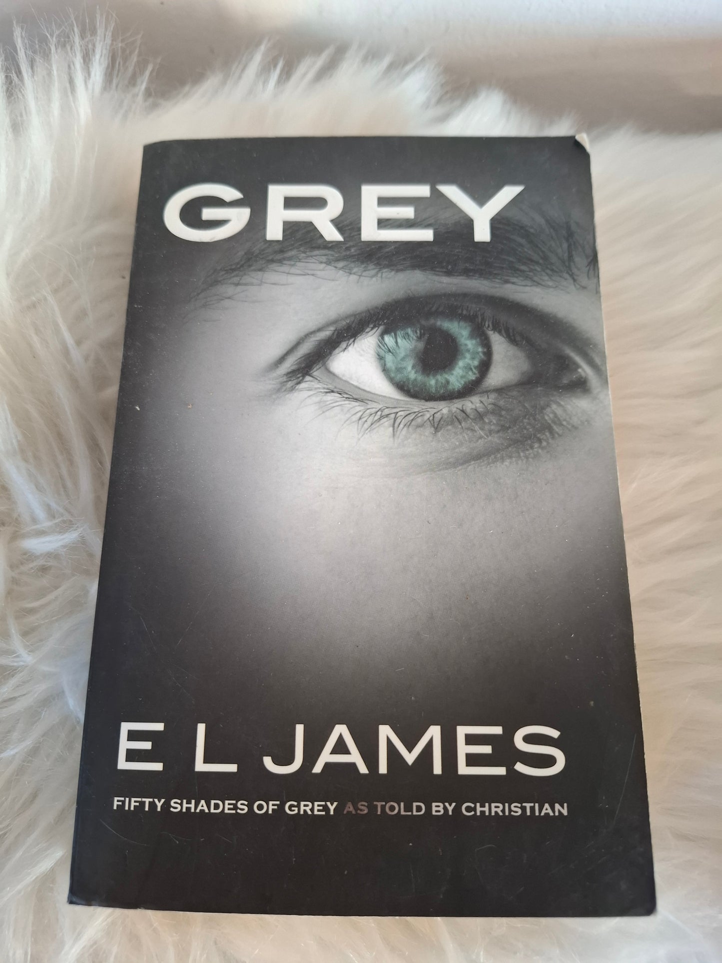 Grey El James
