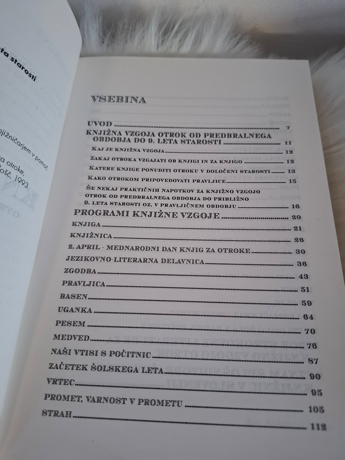 Knjižna vzgoja Tilka Jamnik