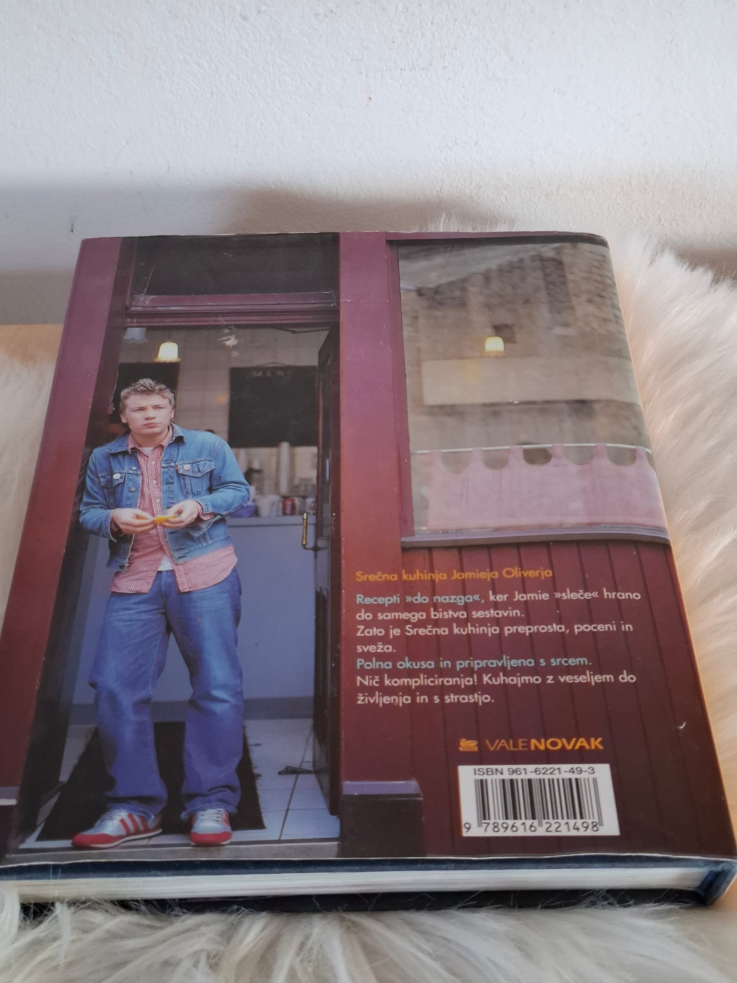 Srečna kuhinja Jamie Oliver