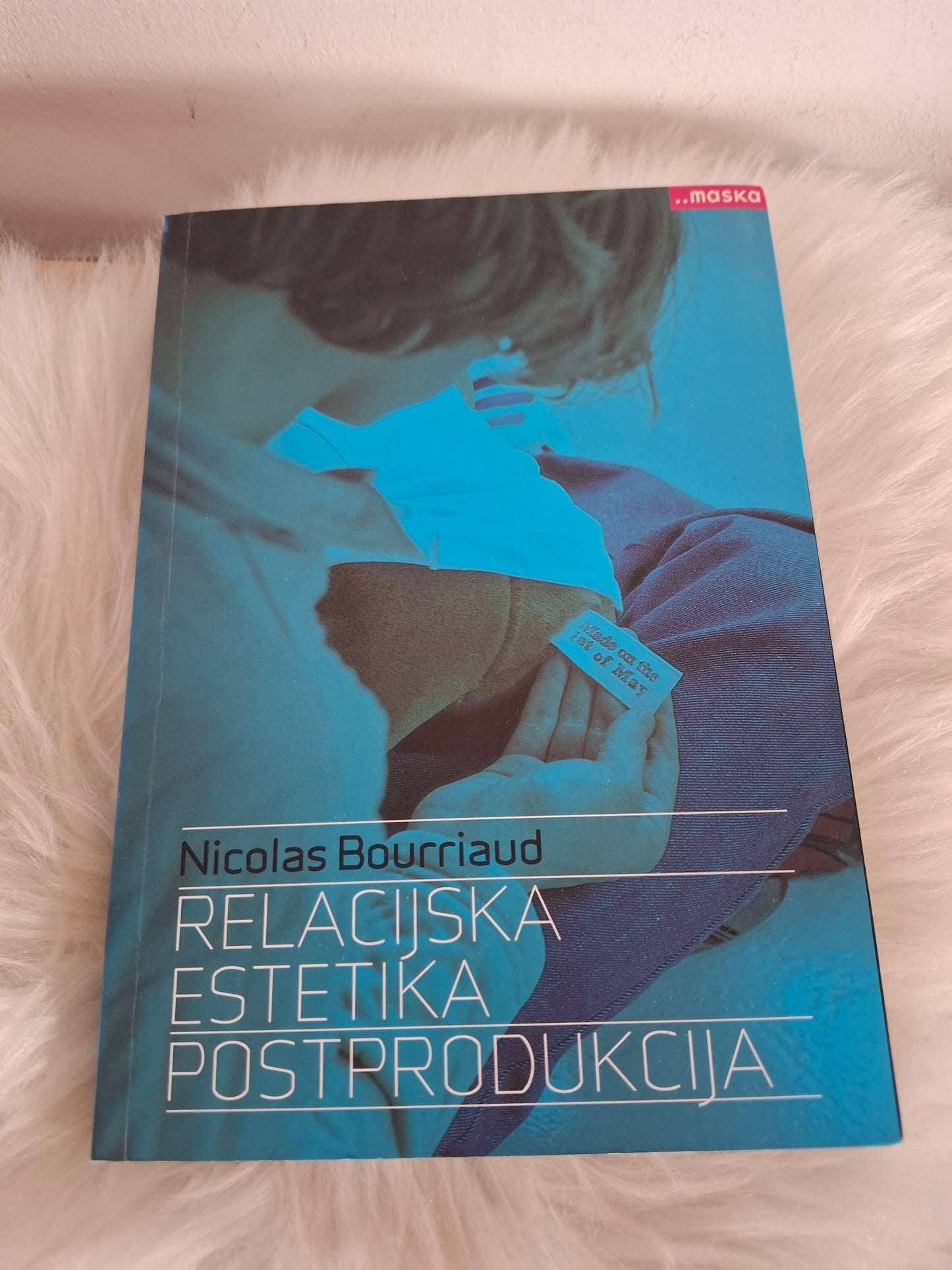 Relaksacijska estetika Nicols Bourriaud