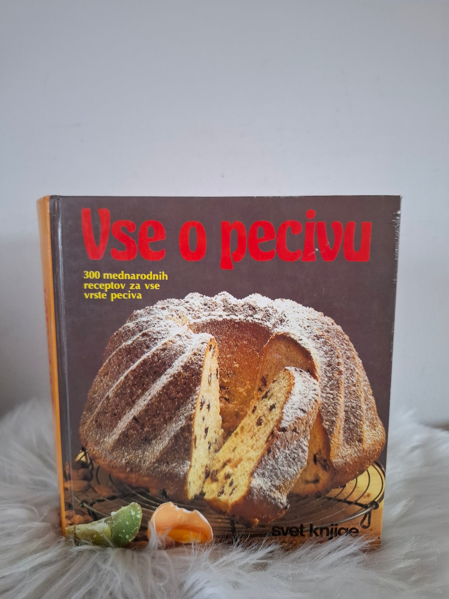 Vse o pecivu, Mladinska knjiga