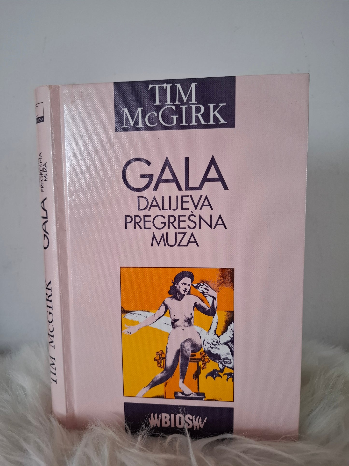 Gala, Dalijeva pregrešna muz, Tim McGirk
