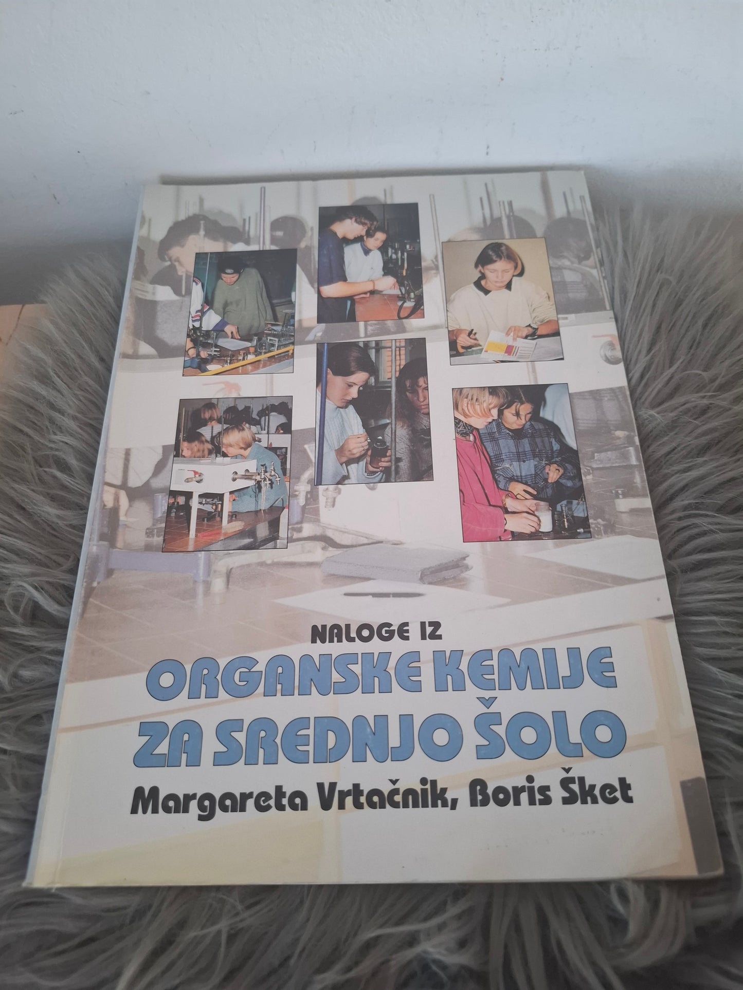 Biologija 4 in 5 raznolikost živih bitij Andrej Podobnik Dušan Devetak