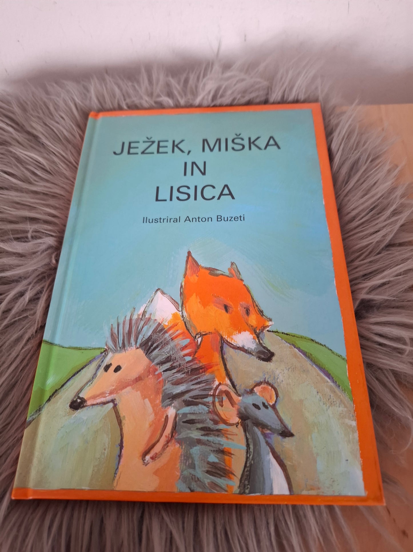 Ježek, miška in lisica Slovenske ljudske