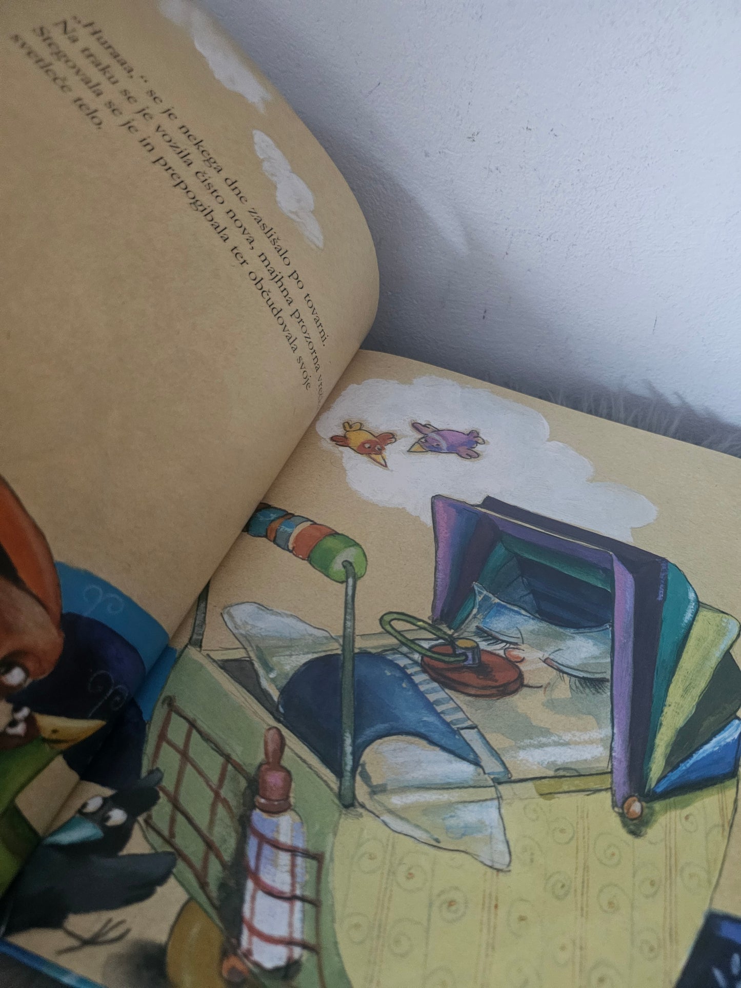 Mesečeve sanje Mojca Pešak Saša Pergar