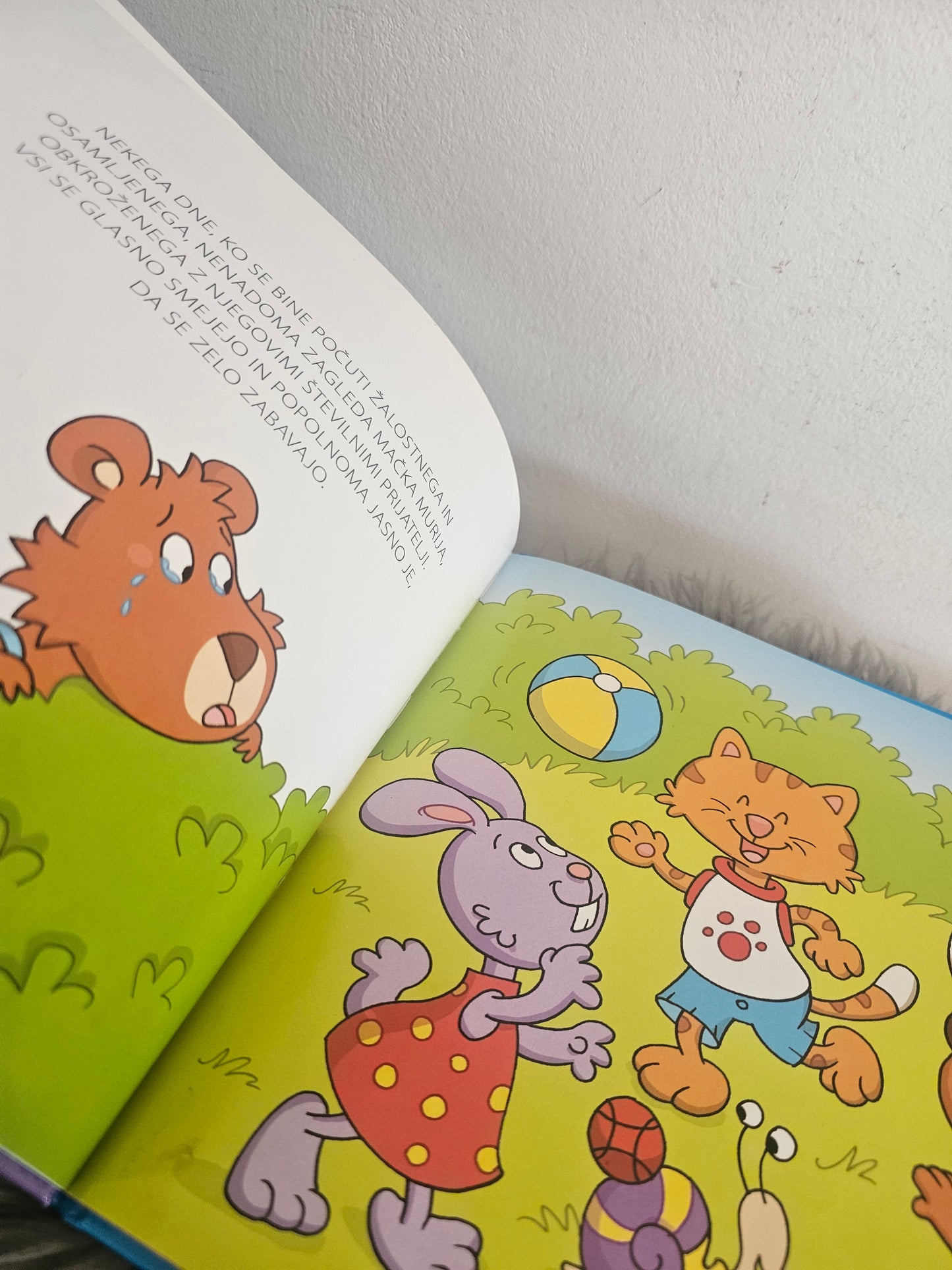 Zbirka skupno življenje Založba Grahovac