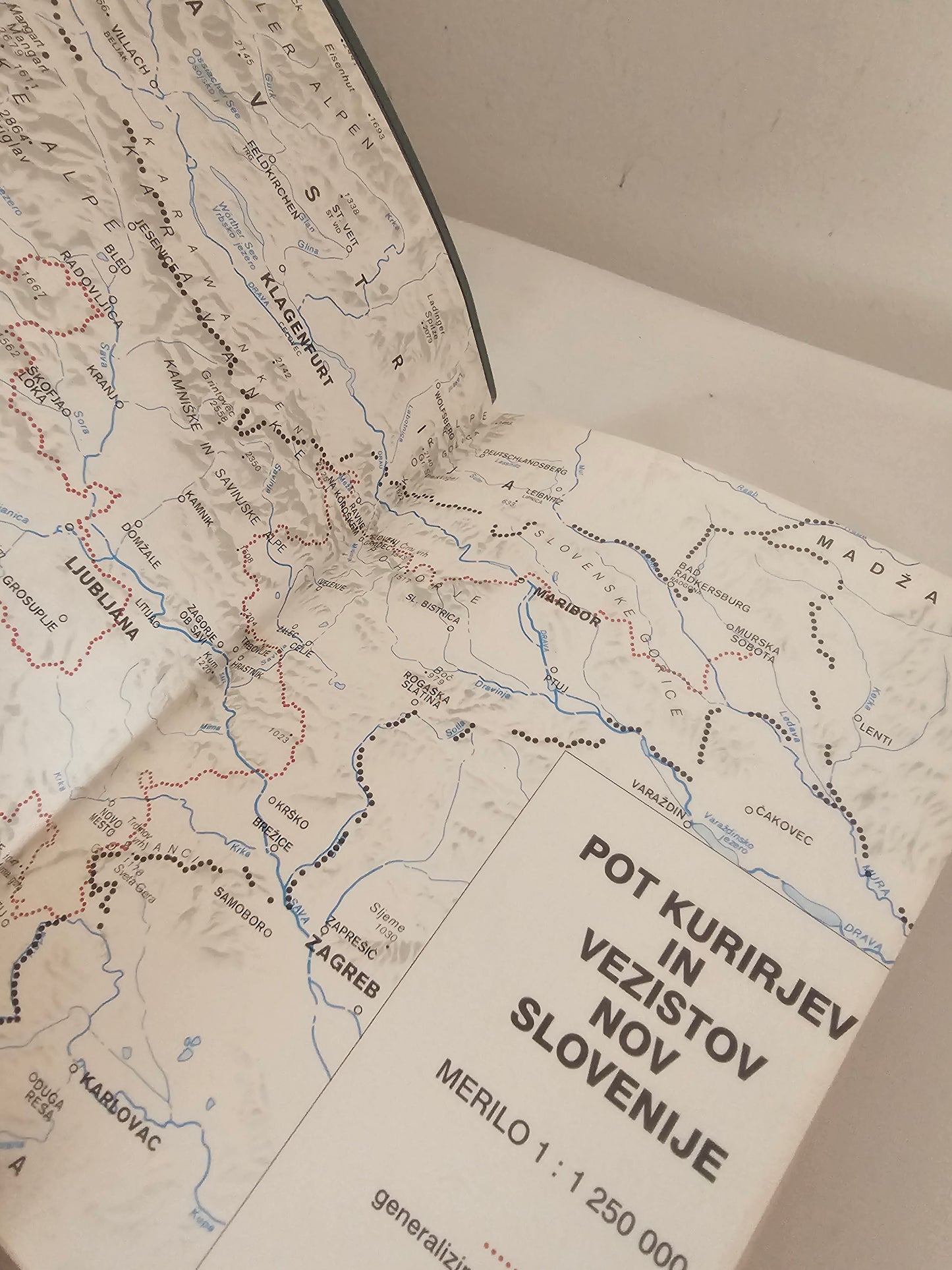 Pot kurirjev in vezistov Slovenije Jože Dobnik