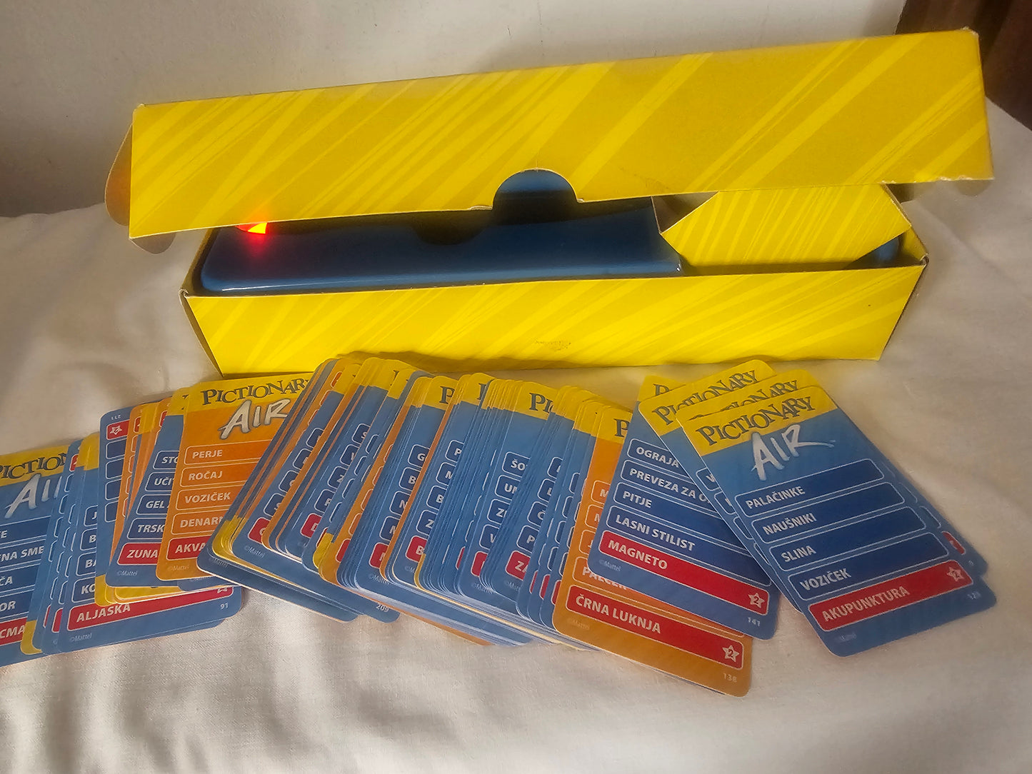 Pictionary Air več avtorjev