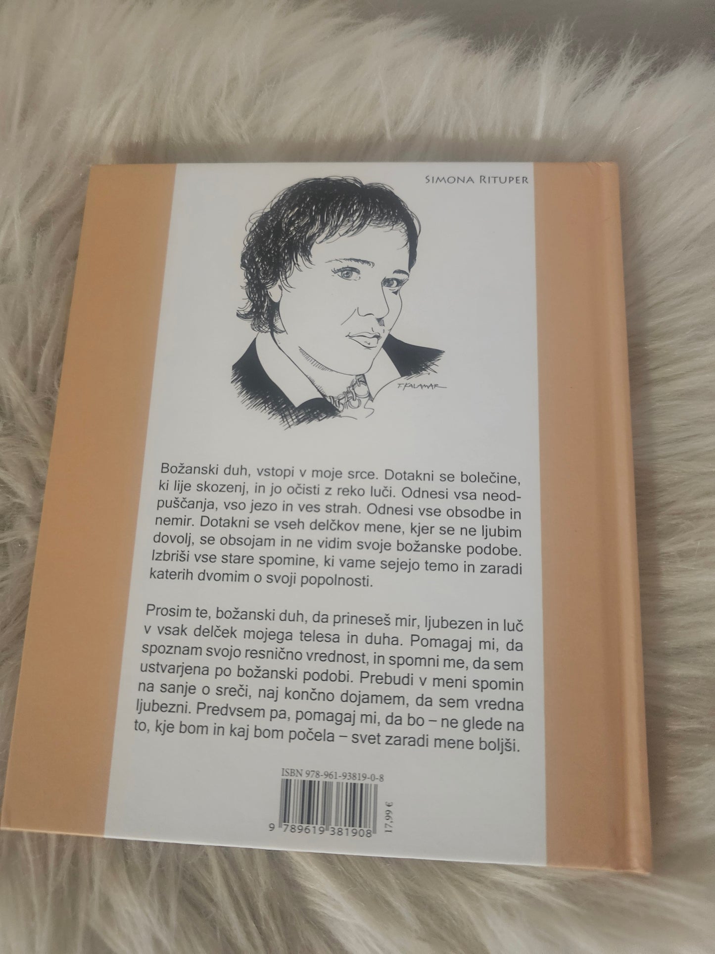 Drobtinice in sirotka Simona Rituper