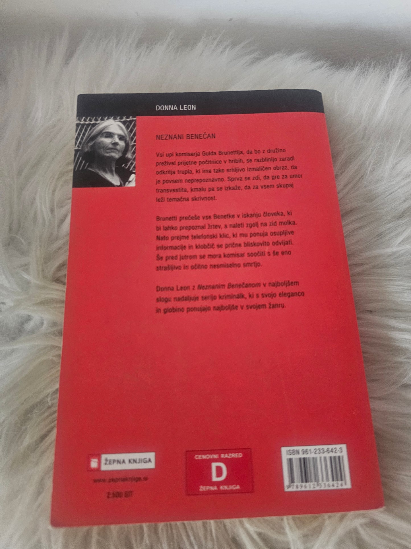 Neznani benečani Donna Leon