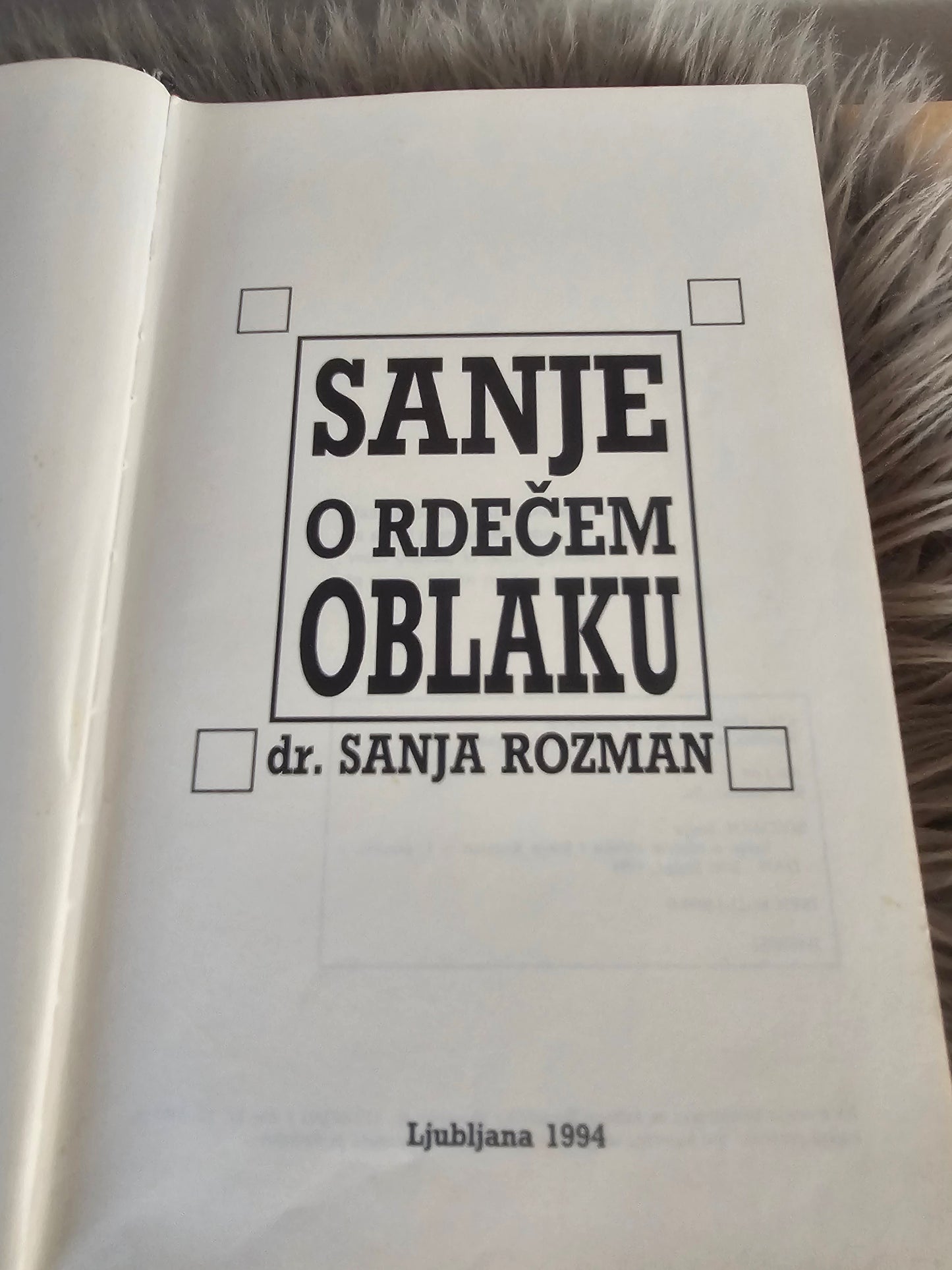 Sanje o rdečem oblaku Sanja Rozman