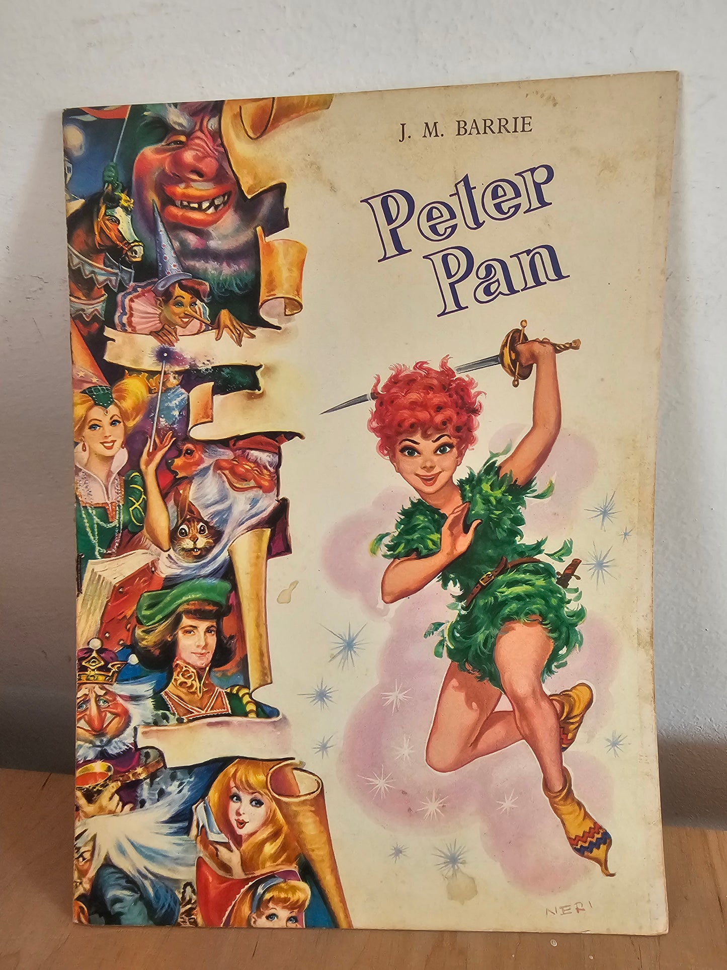 Otroški klasiki Pepelka, Peter Pan Ch. Perrault J.M.Barrie
