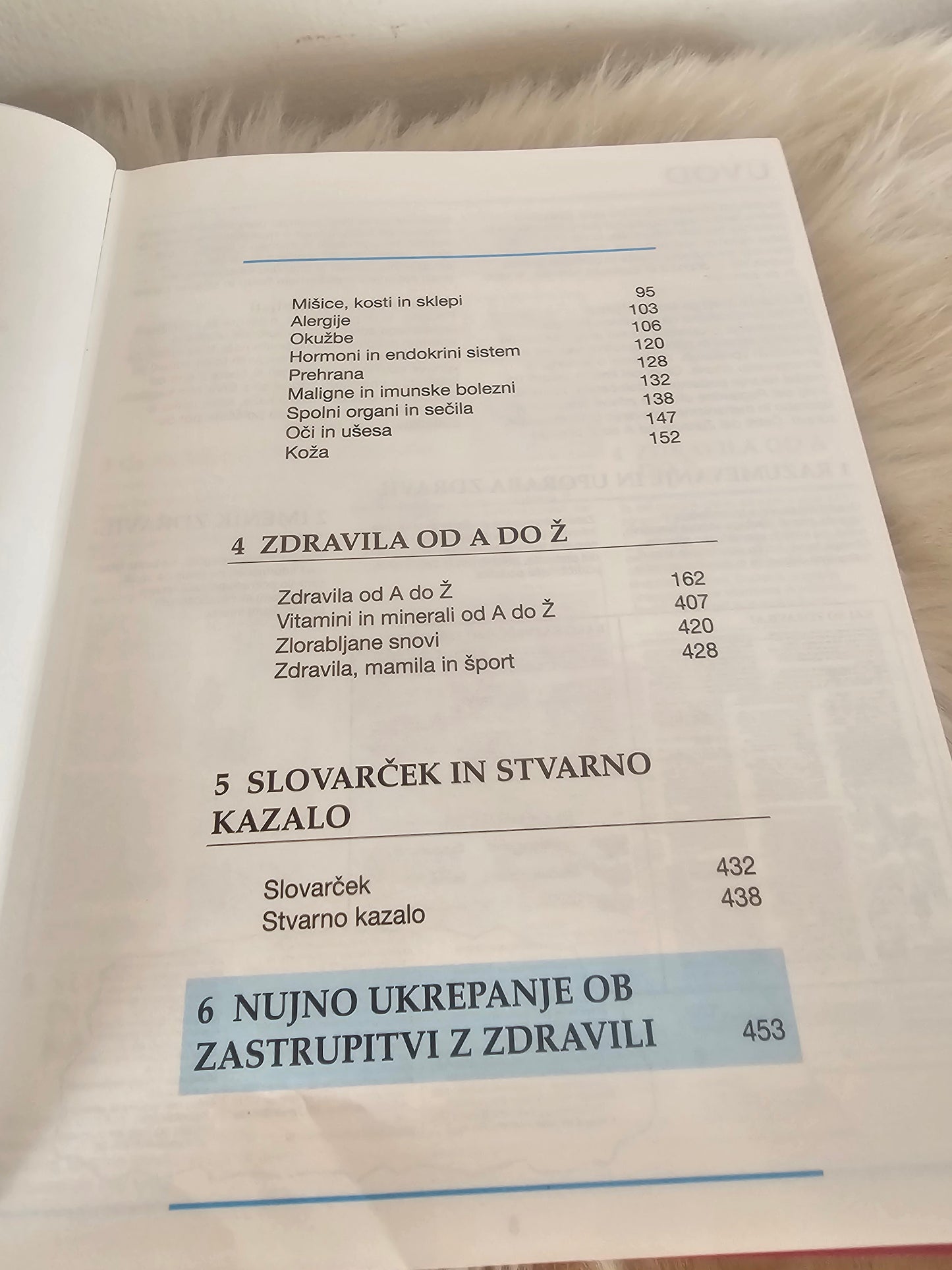 Družinska enciklopedija zdravil Jaro Lajovic