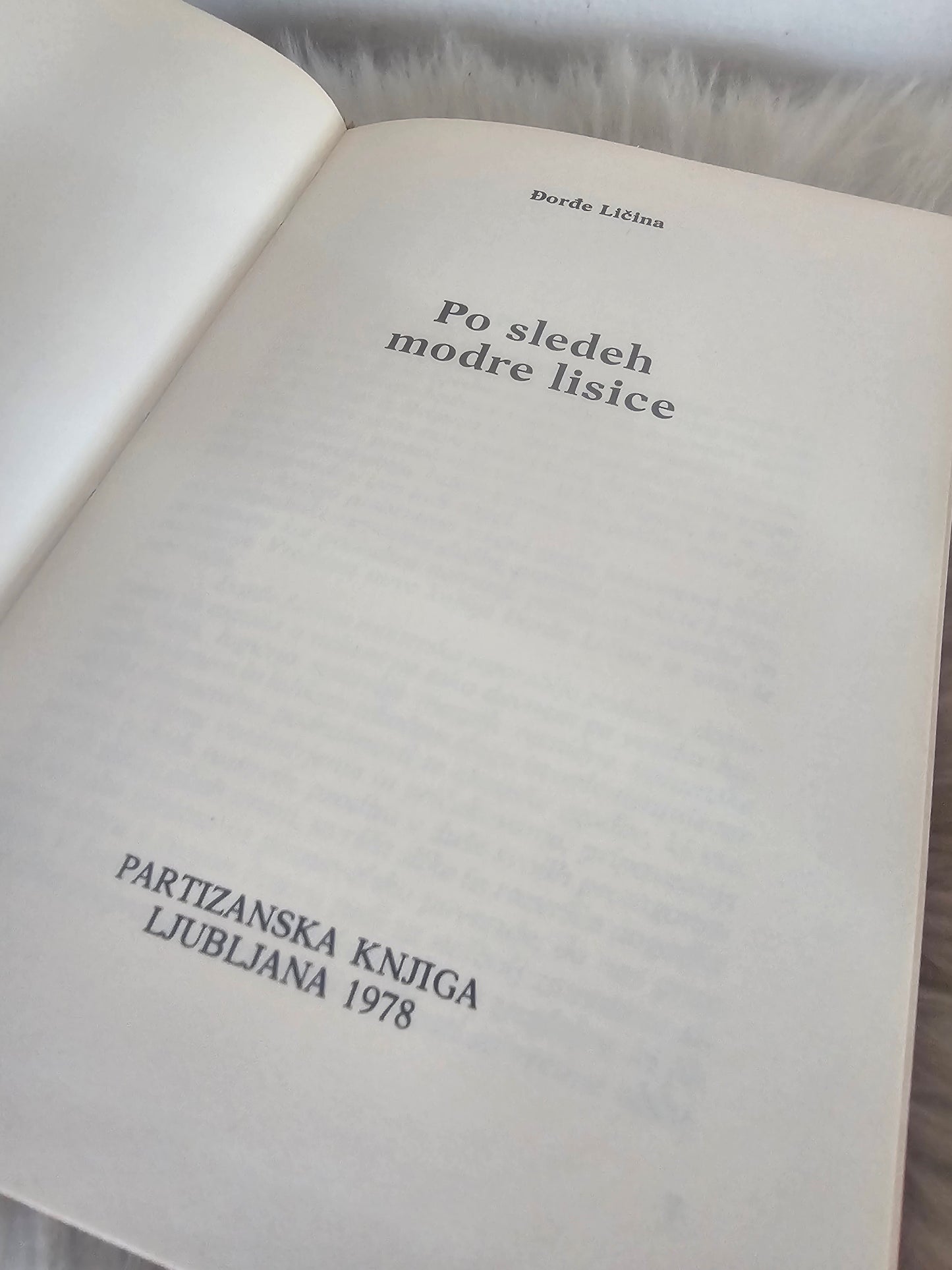 Po sledeh modre lisice Đorđe Ličina