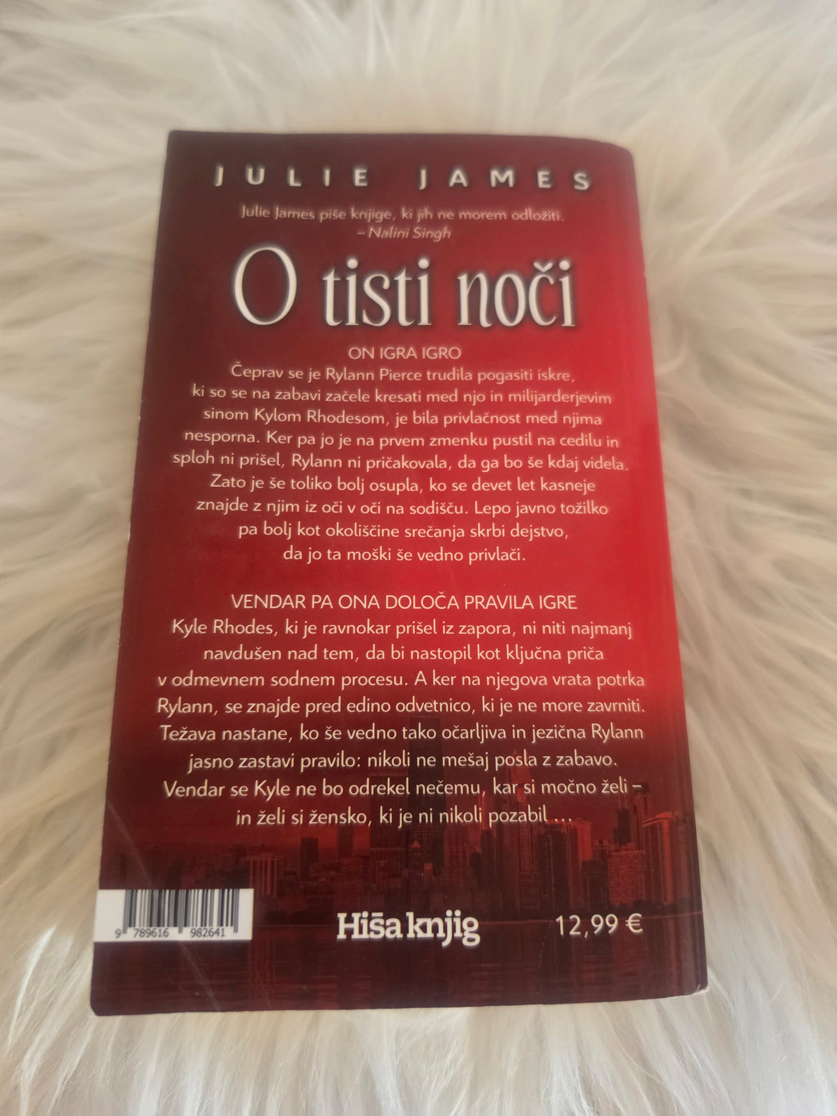 O tisti noči Julie James
