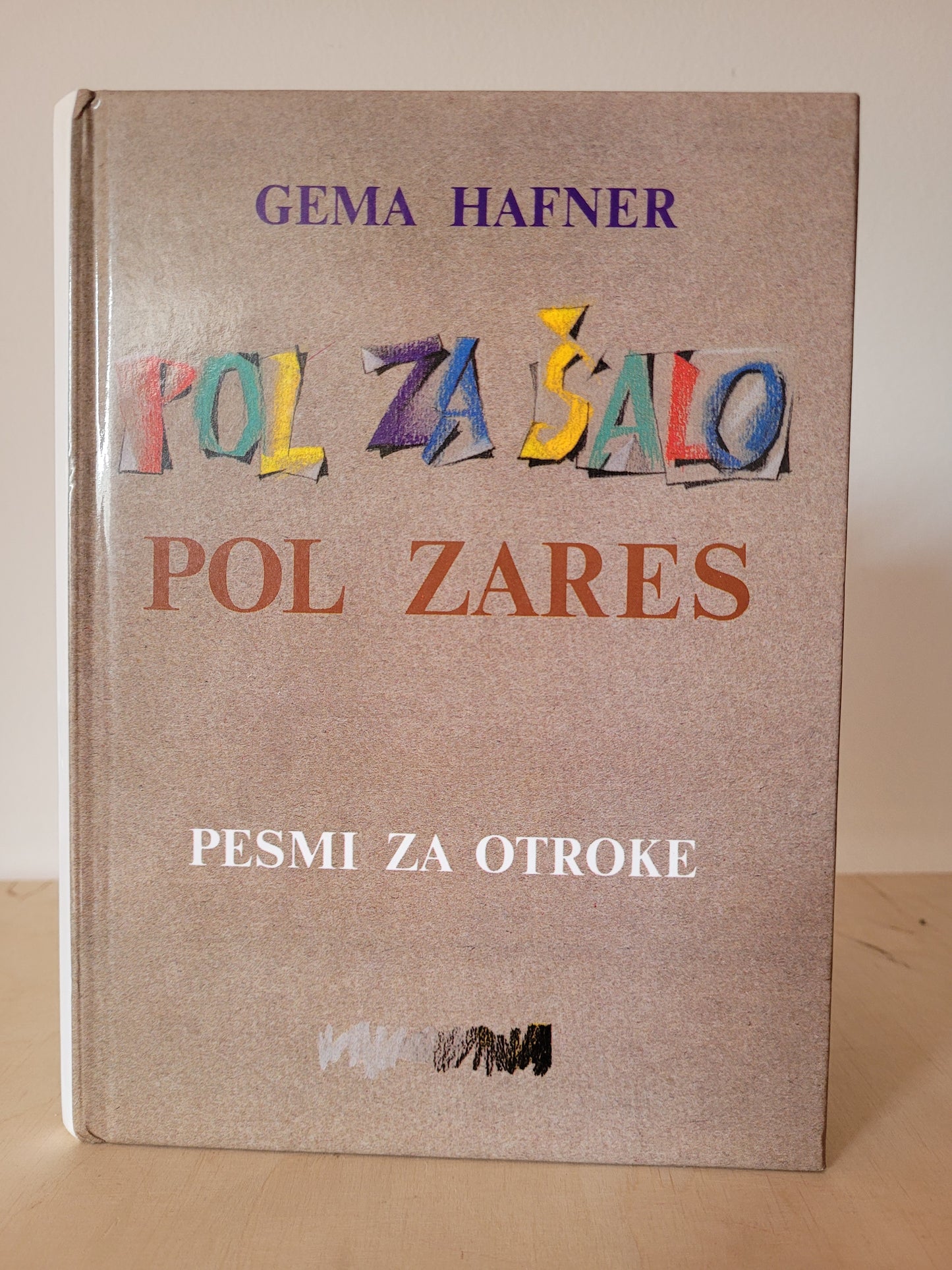 Pol za šalo pol zares Gema Hafner
