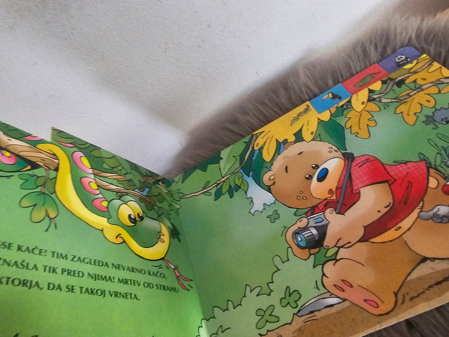 Viktor na kmetiji, -Viktor v gozdu, -Viktor v džungli založba Grahovac