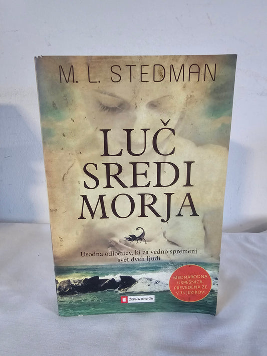 Luč sredi morja M. L. Stedman