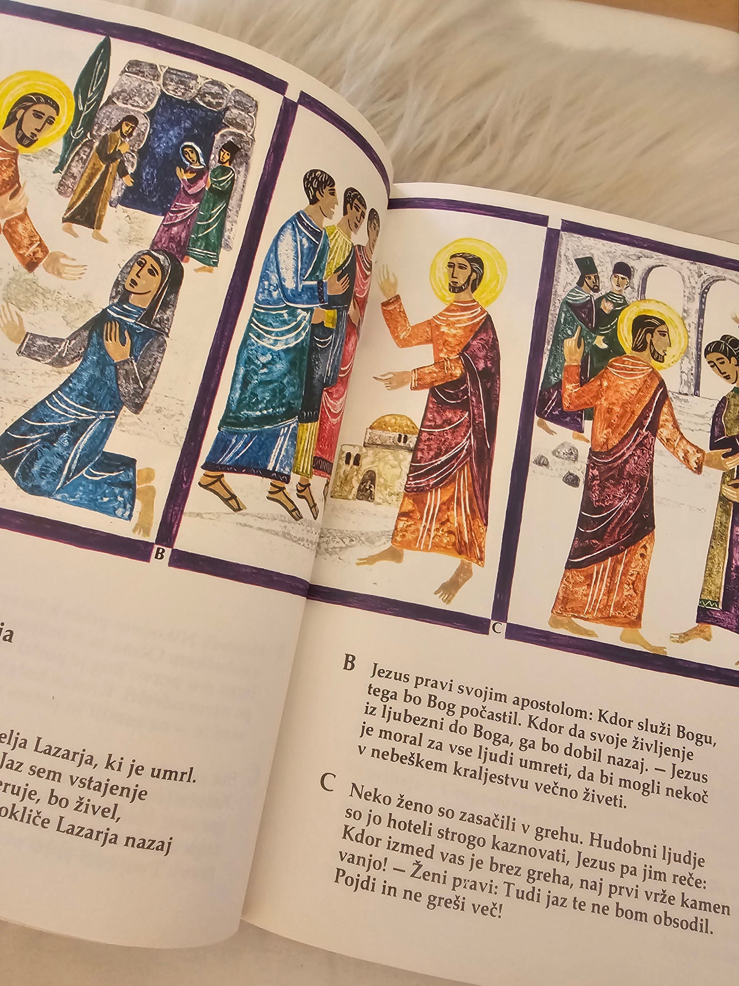 Evangelij v slikah Ognjišče Koper