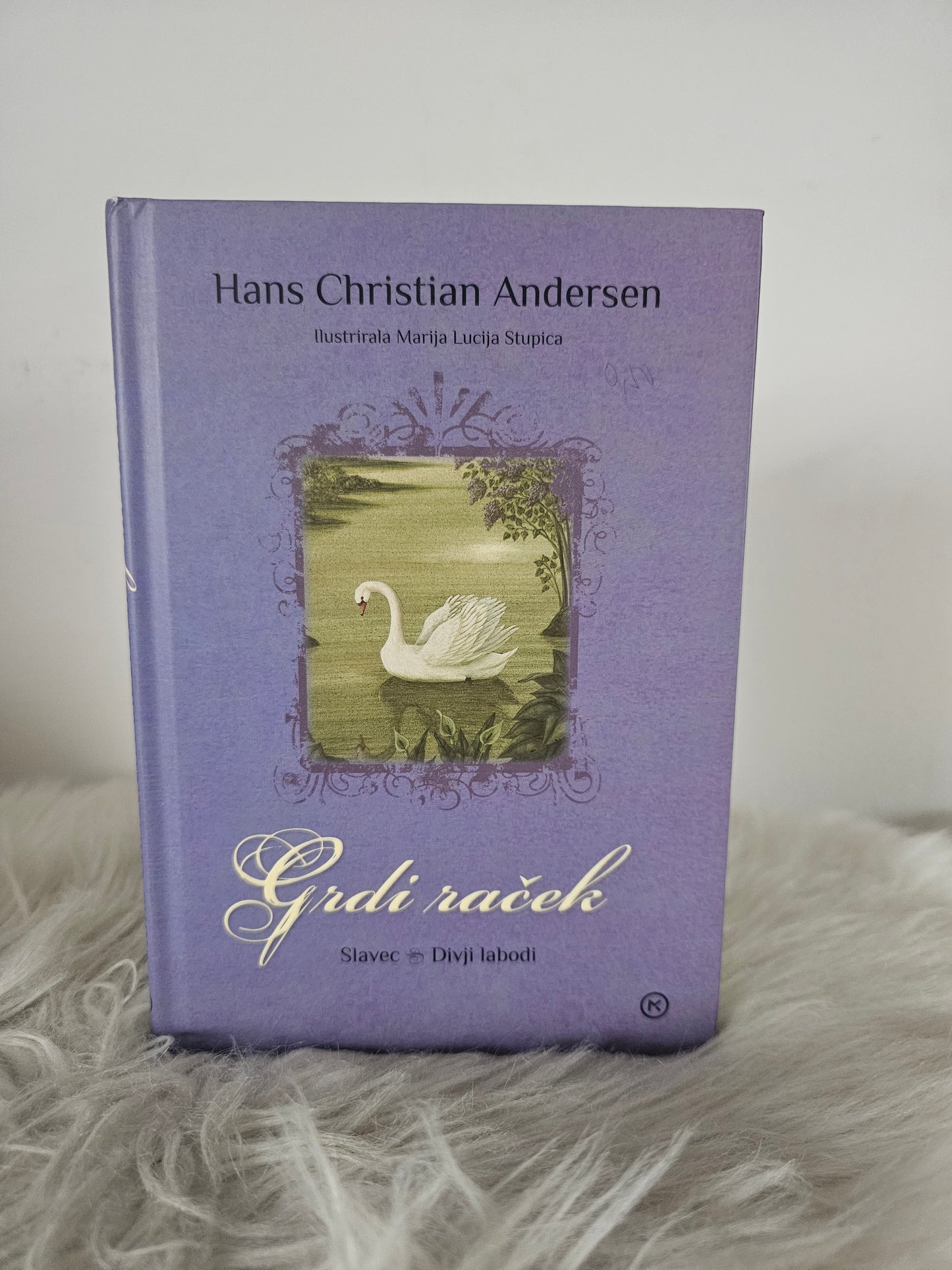 Grdi raček Slavec Divji labodi Hans Christian Andersen