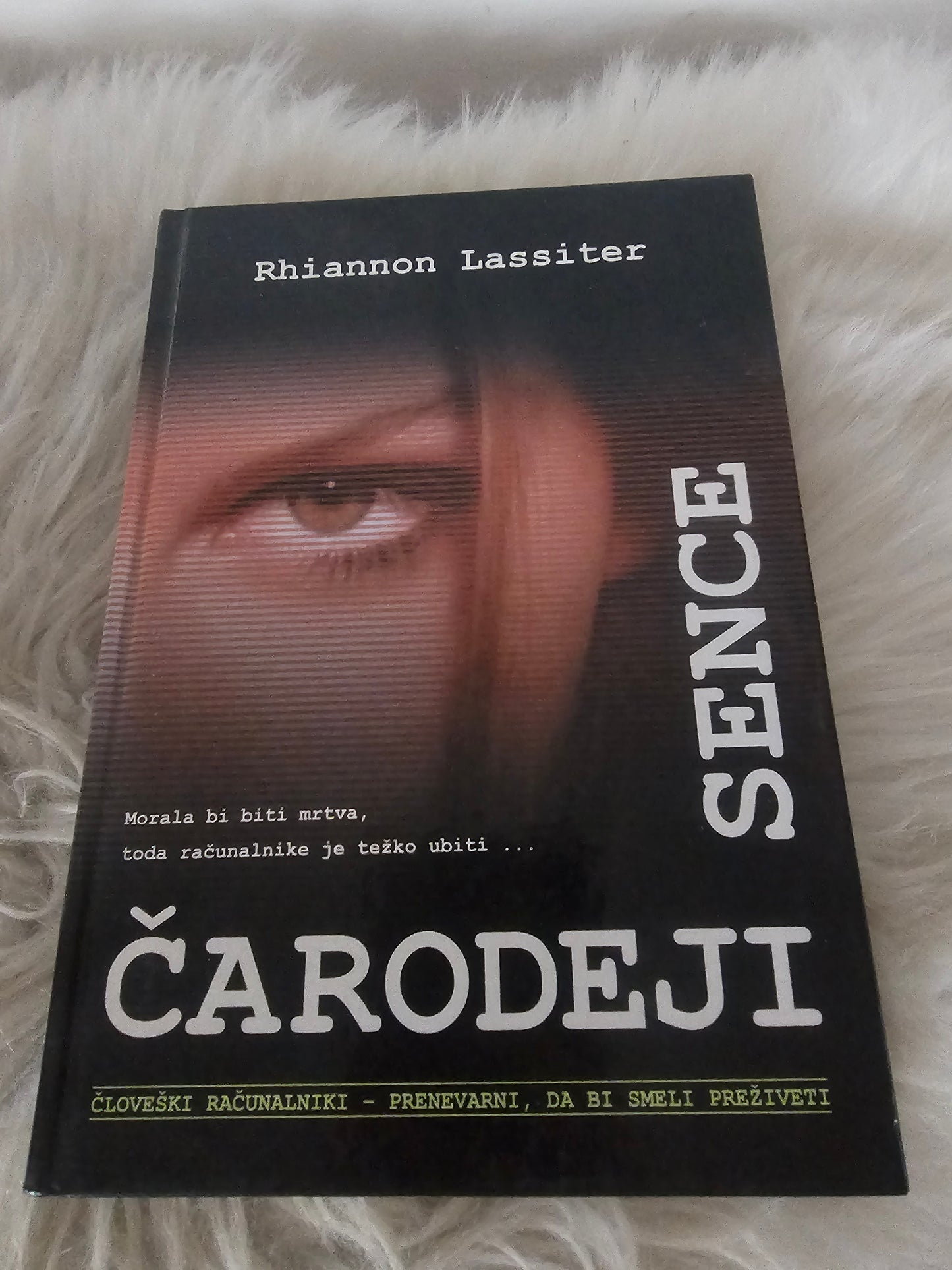 Čarodeji, Čarodeji duhovi, Čarodeji sence Rhiannon Lassiter