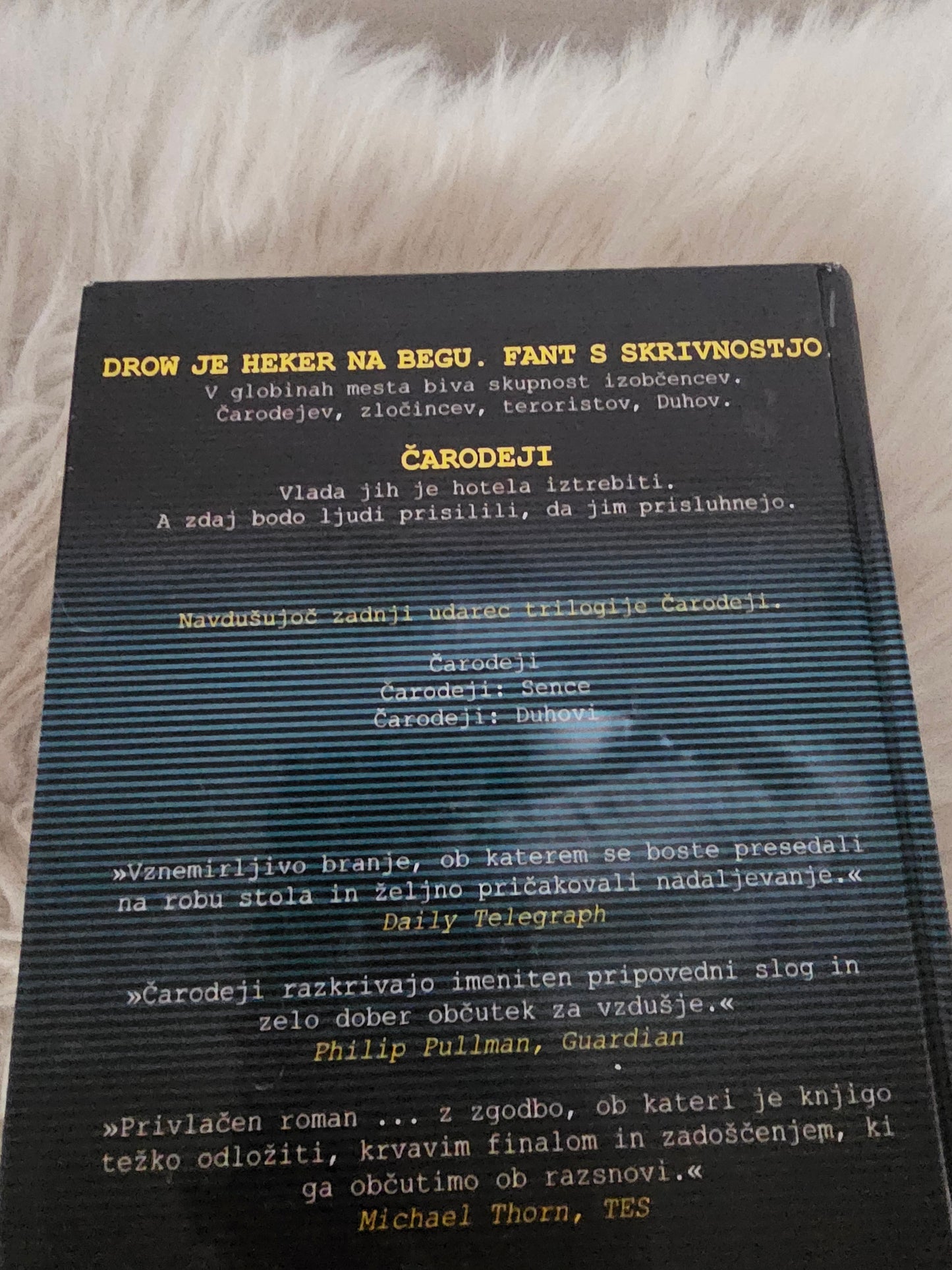 Čarodeji, Čarodeji duhovi, Čarodeji sence Rhiannon Lassiter