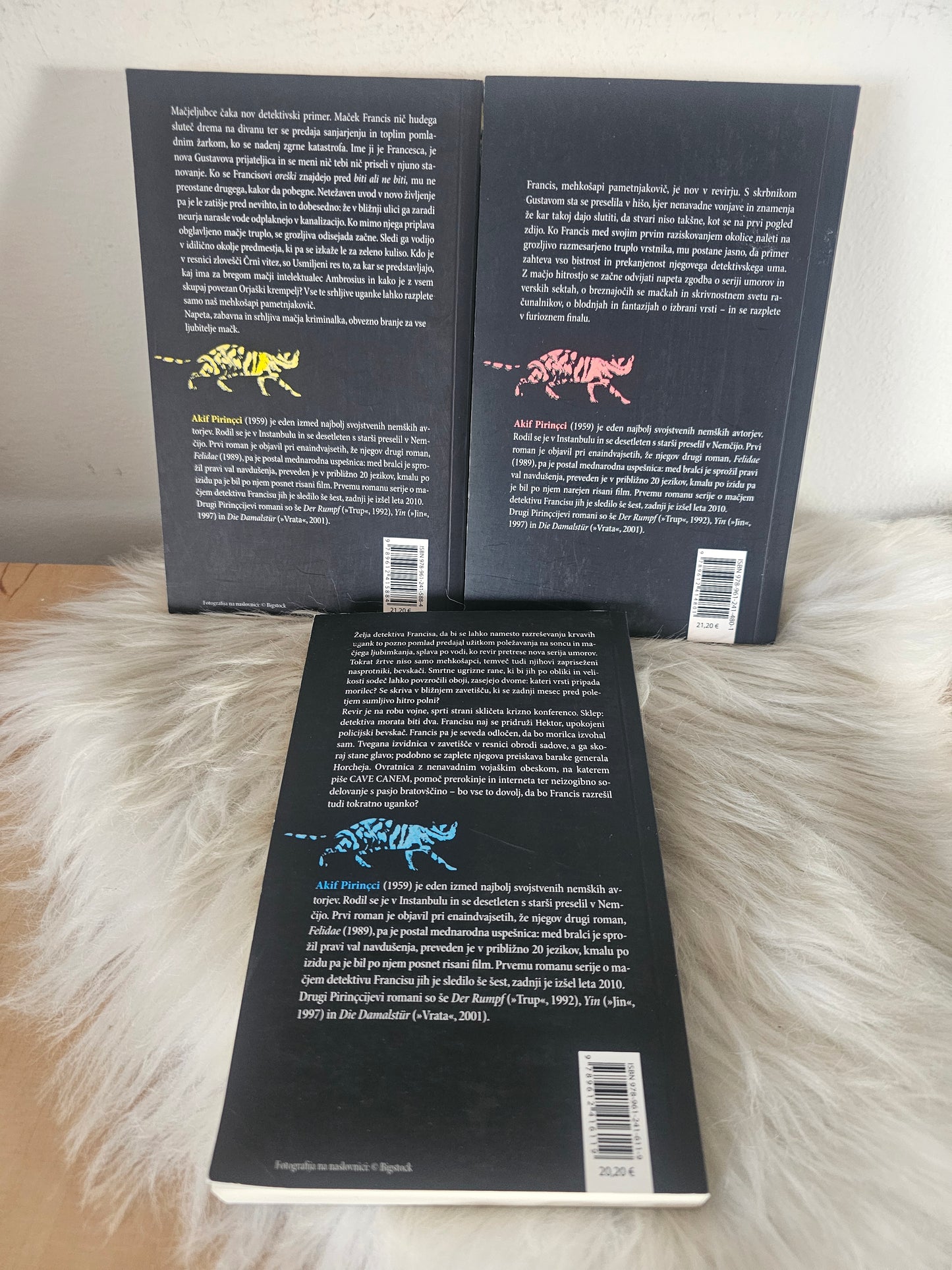 Felidae, Francis, Cave Canem Akif Pirincci