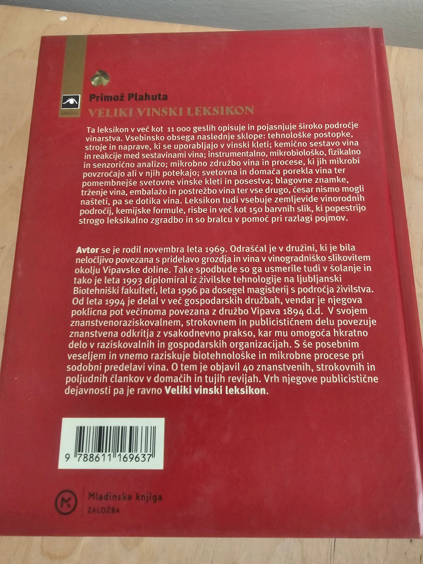 Veliki vinski leksikon Primož Plahuta