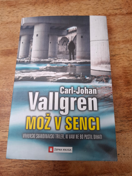 Mož v senci C.J. Valgren