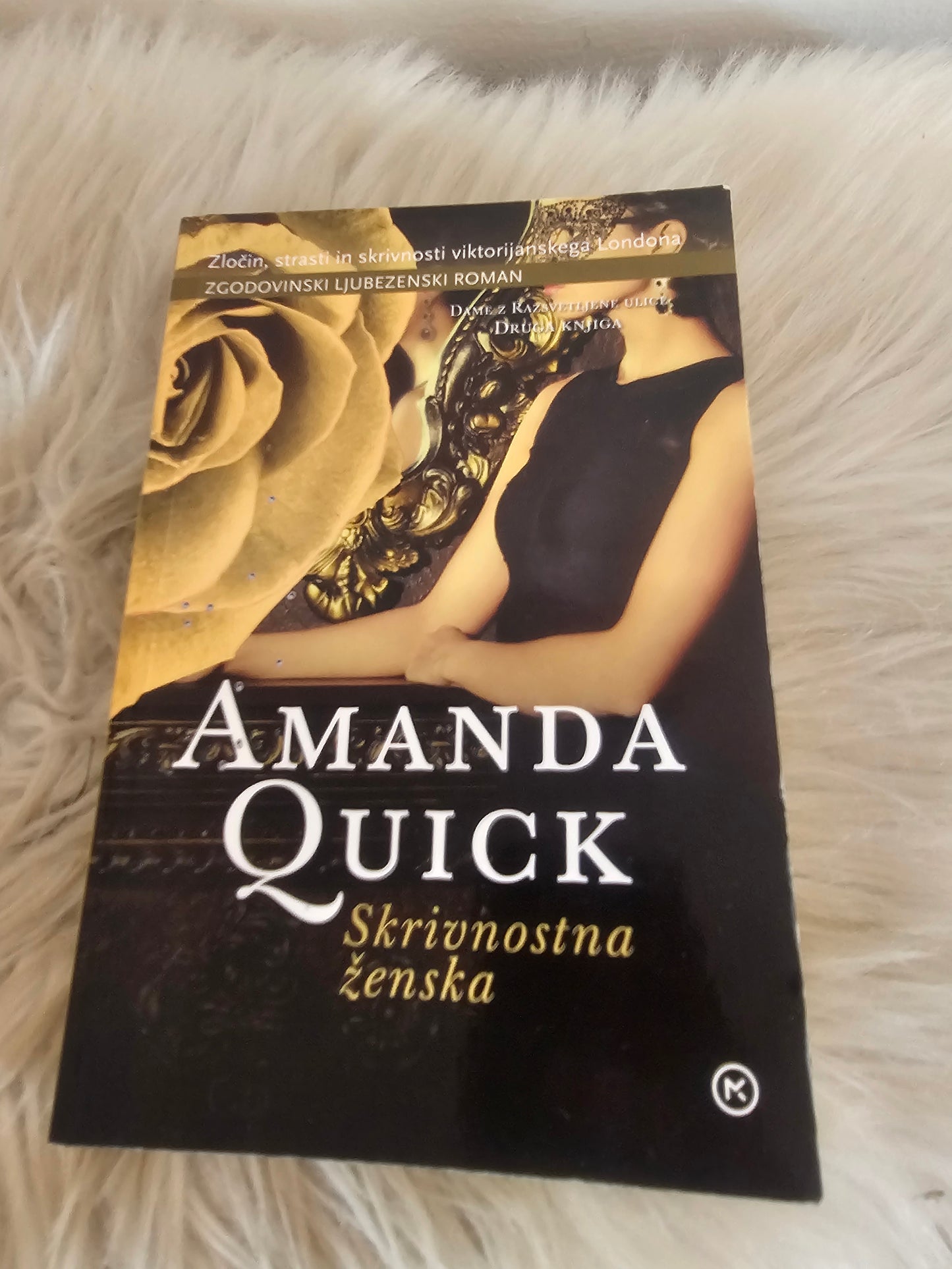 Skrivnostna ženska Amanda Quick