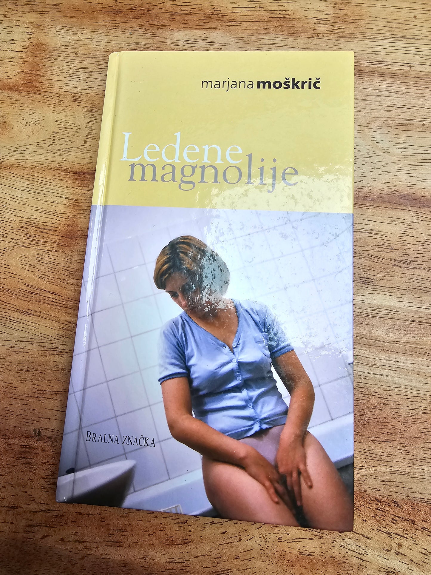 Ledene magnolije Marjana Moškrič