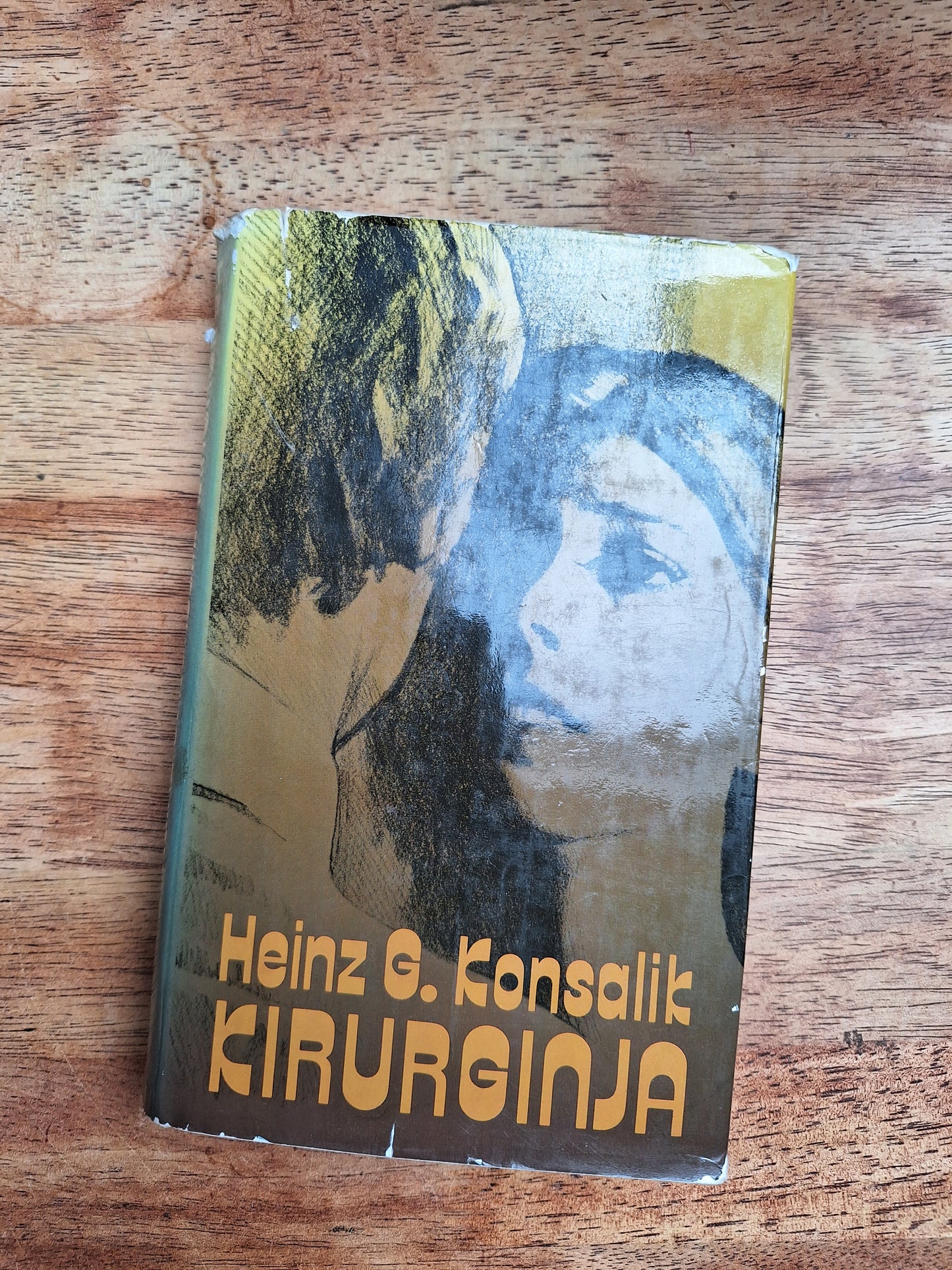 Kirurginja~Heinz.G.Konsalik