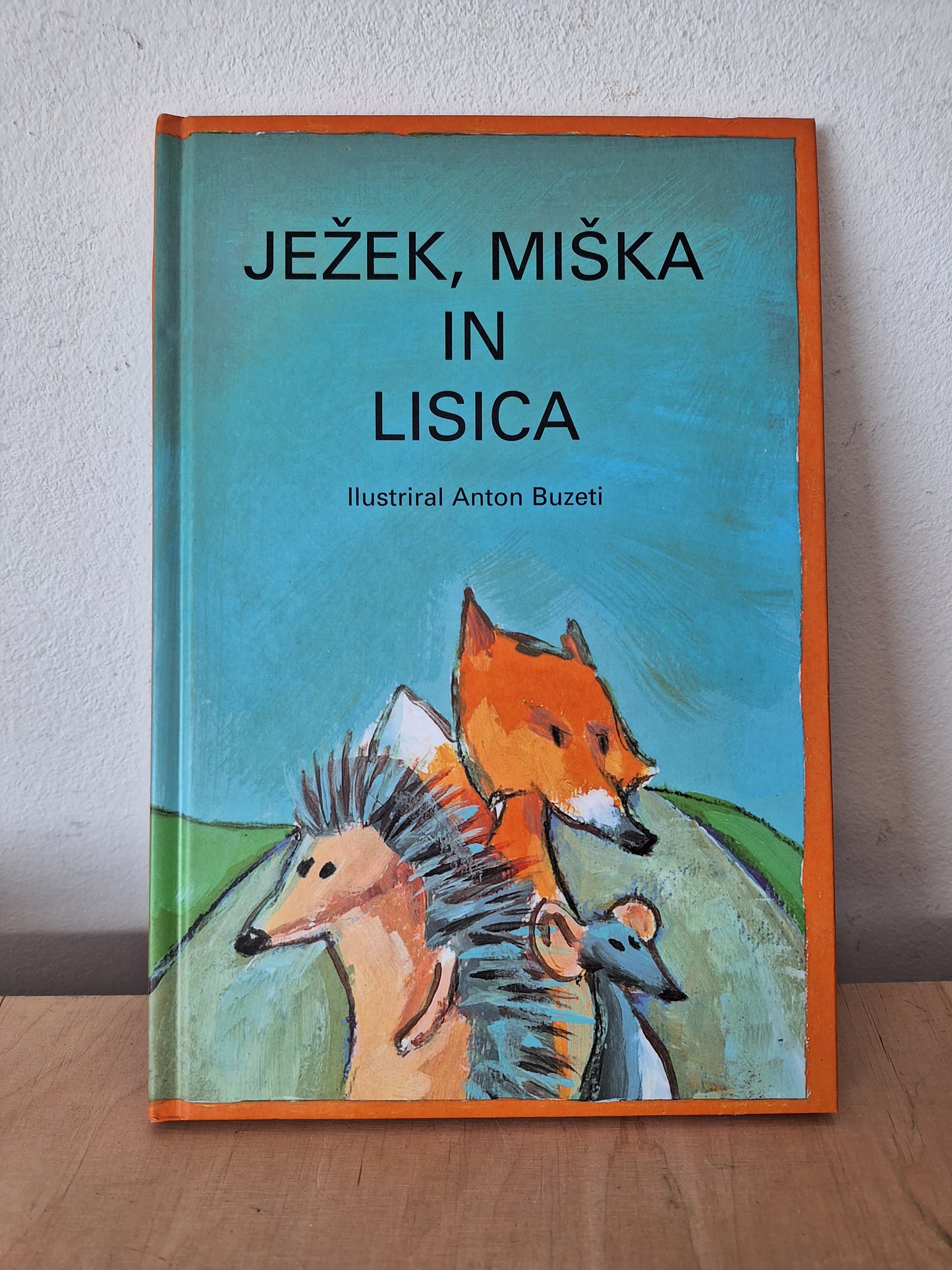 Indija Koromandija,Potoček pod Triglavom,O mestni in poljski miški,Štirje godci,Potoček pod Triglavom,Ježek,miška in lisica,Pastirček,O petelinu in cekinu,Kako se je možila veverica