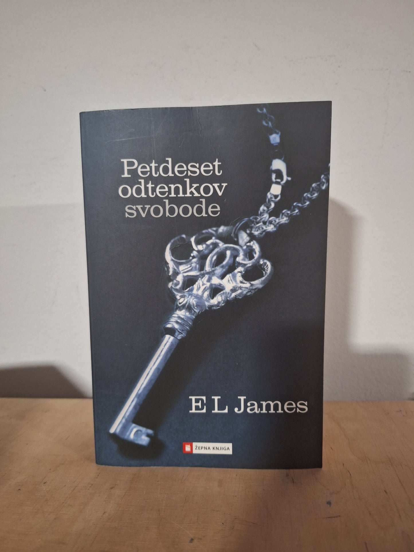 Petdeset odtenkov sive,teme,svobode E L James