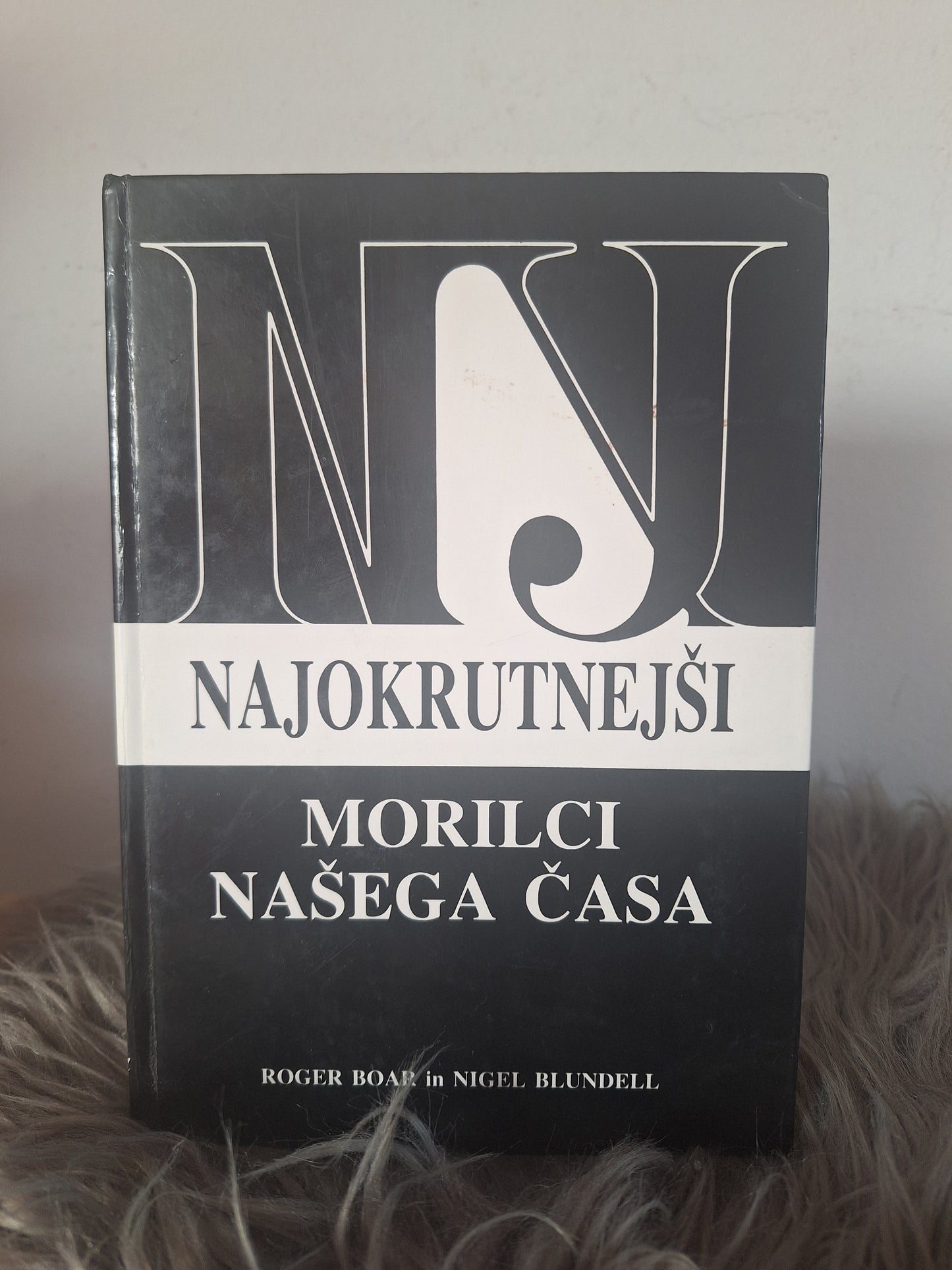 Najokrutnejši, Najhujše, Najuspešnejši ,Največje ,Največji ,Največje ,Najbolj ,Največje več avtorjev